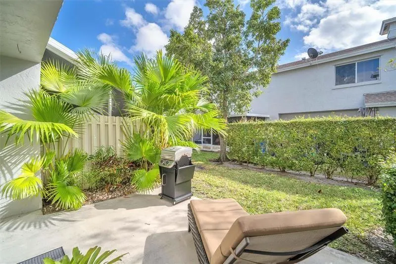 4734 SW 13TH Place