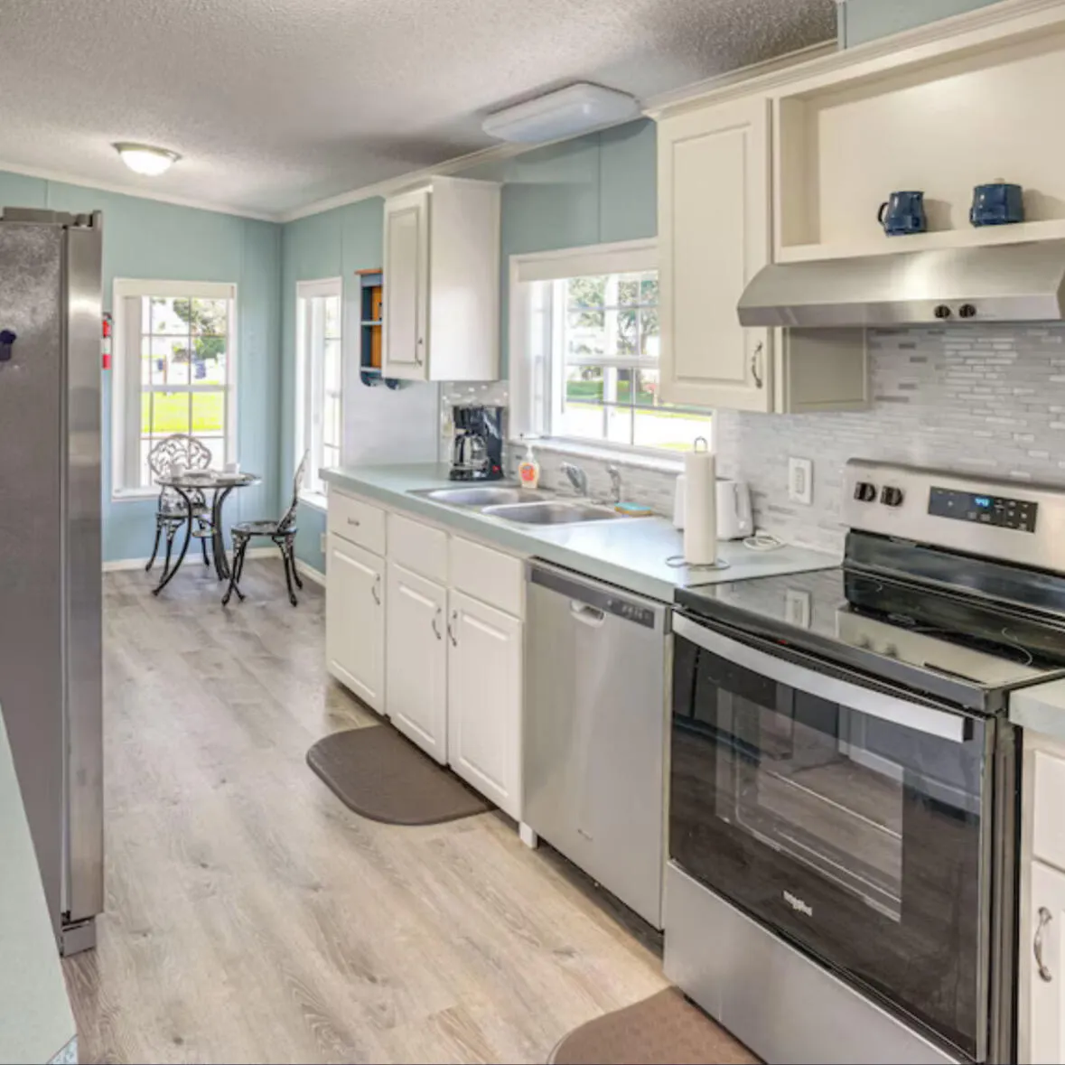 2128 SE 32ND Street
