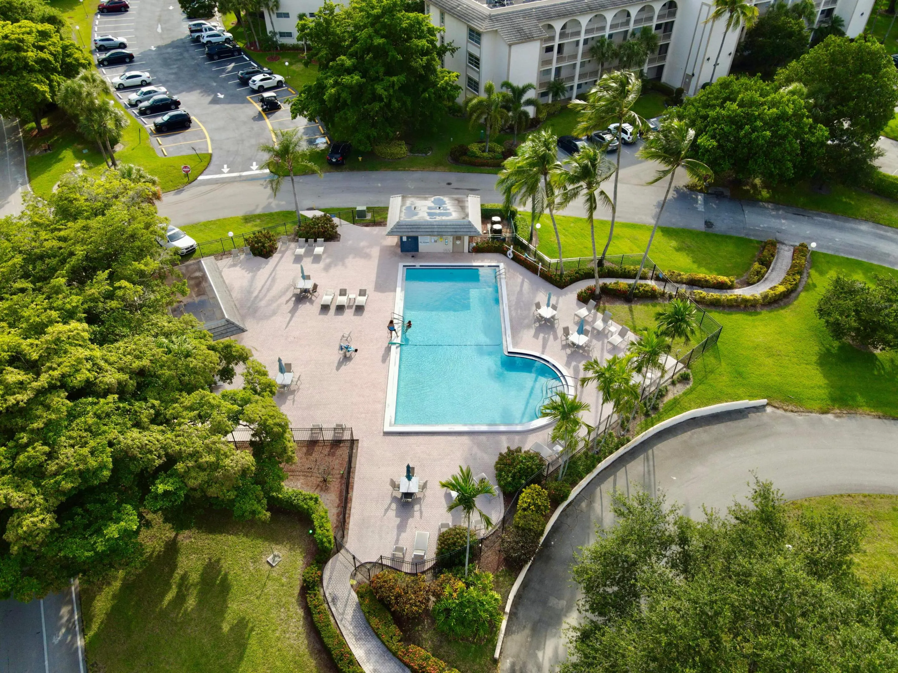 4401 MARTINIQUE Court #H2