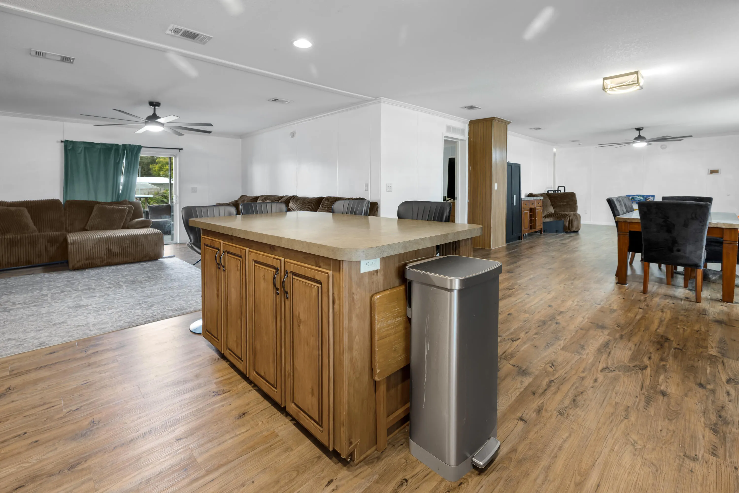 1836 SE 32ND Street