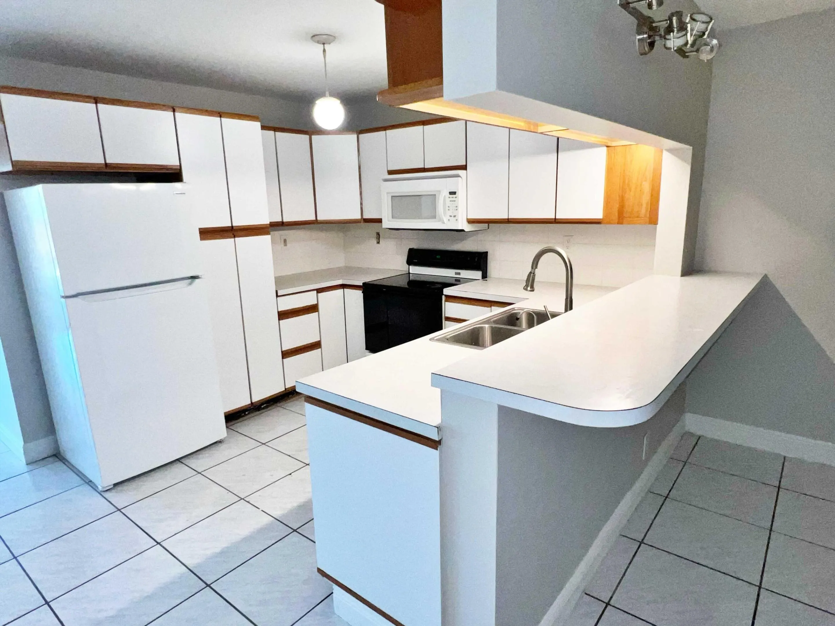 248 SE 8TH Terrace