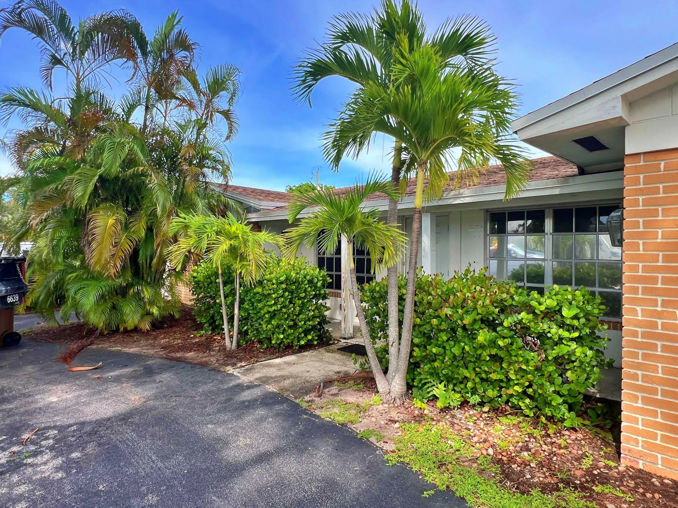 248 SE 8TH Terrace