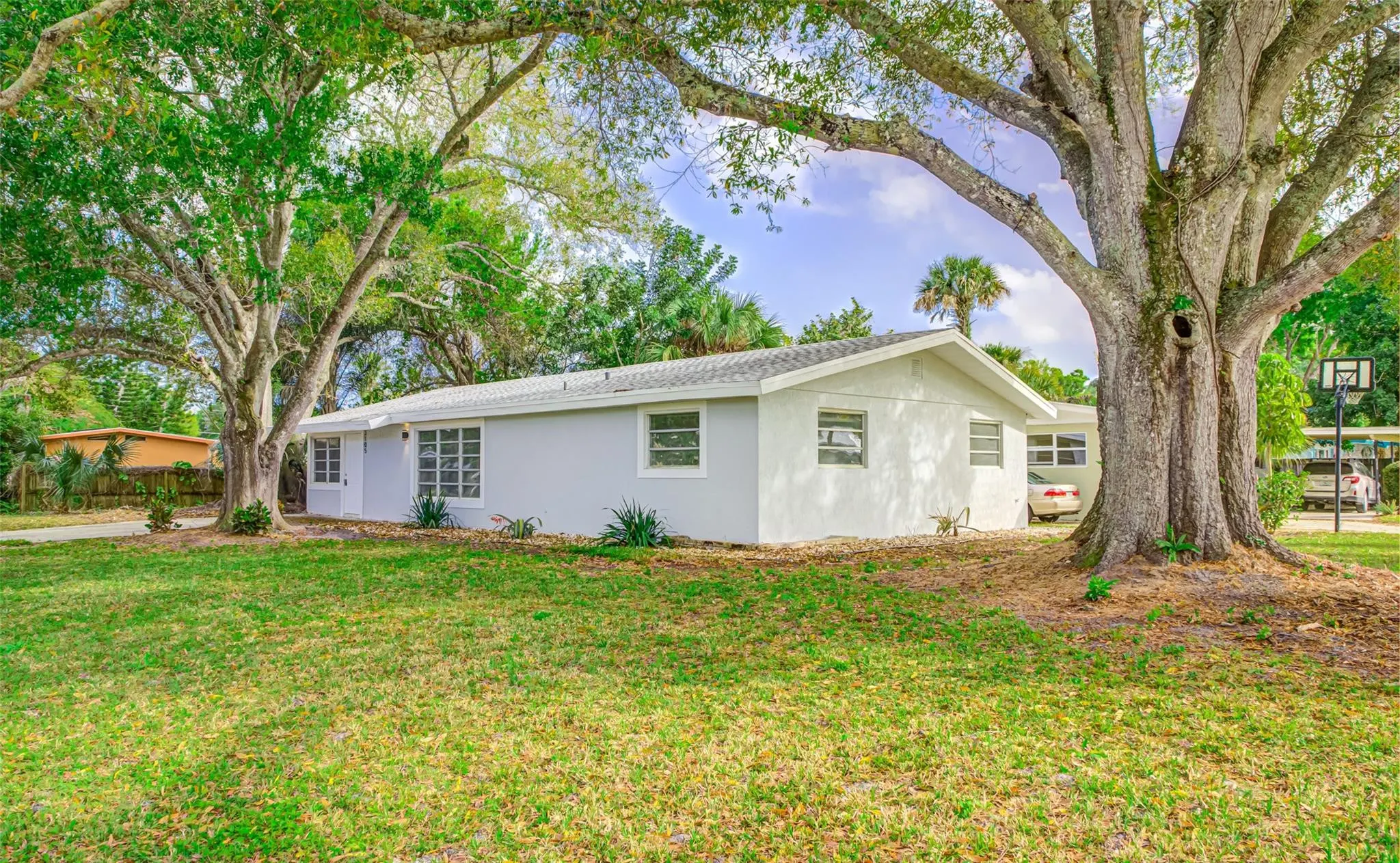 3105 18TH Street