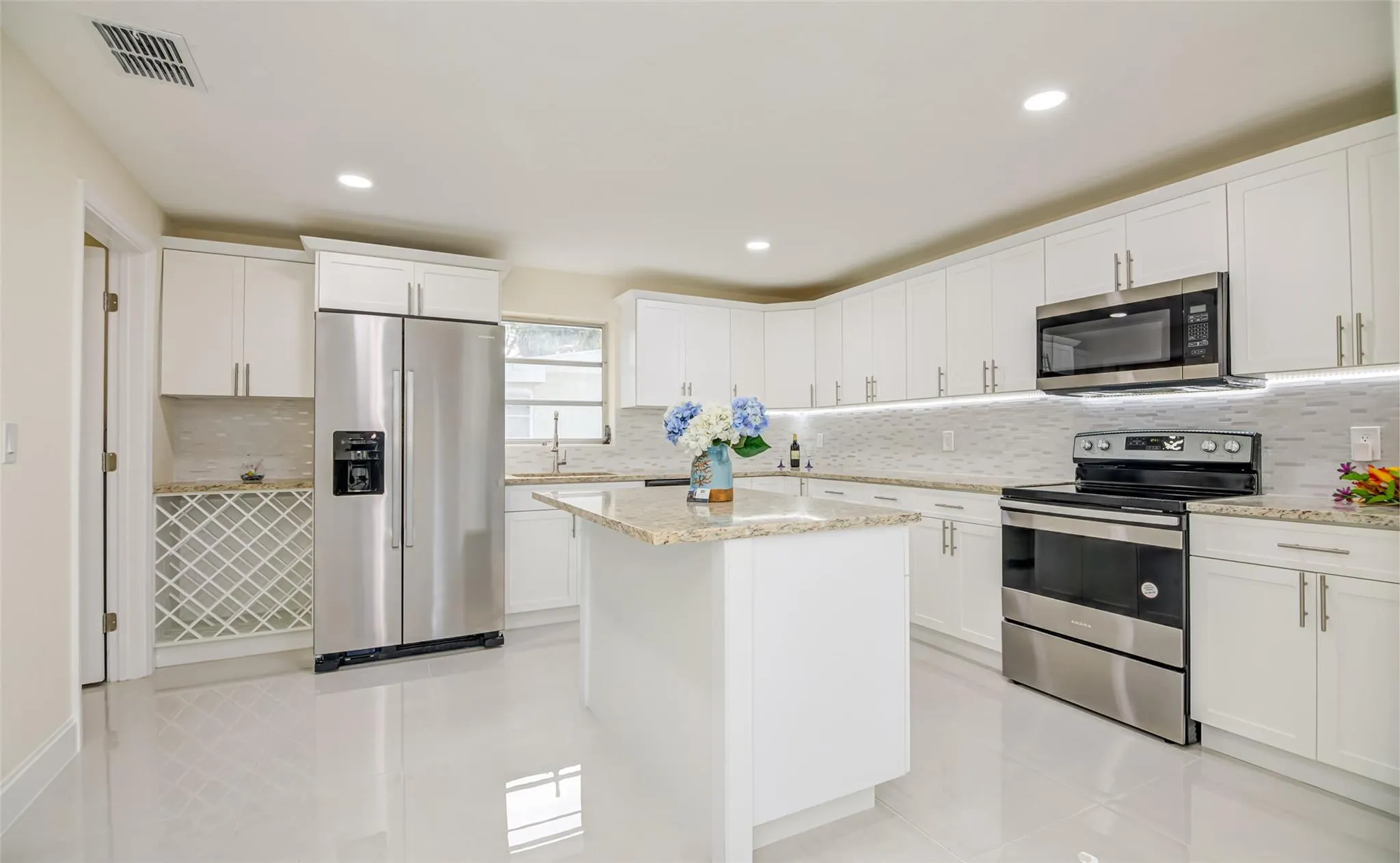 3105 18TH Street