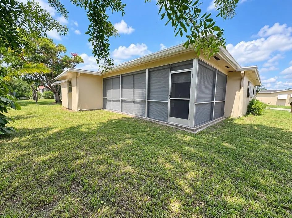 1410 NW 48TH Place