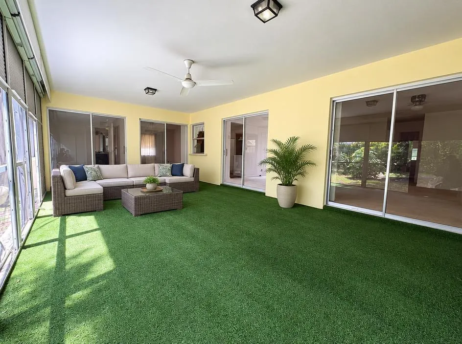 1410 NW 48TH Place