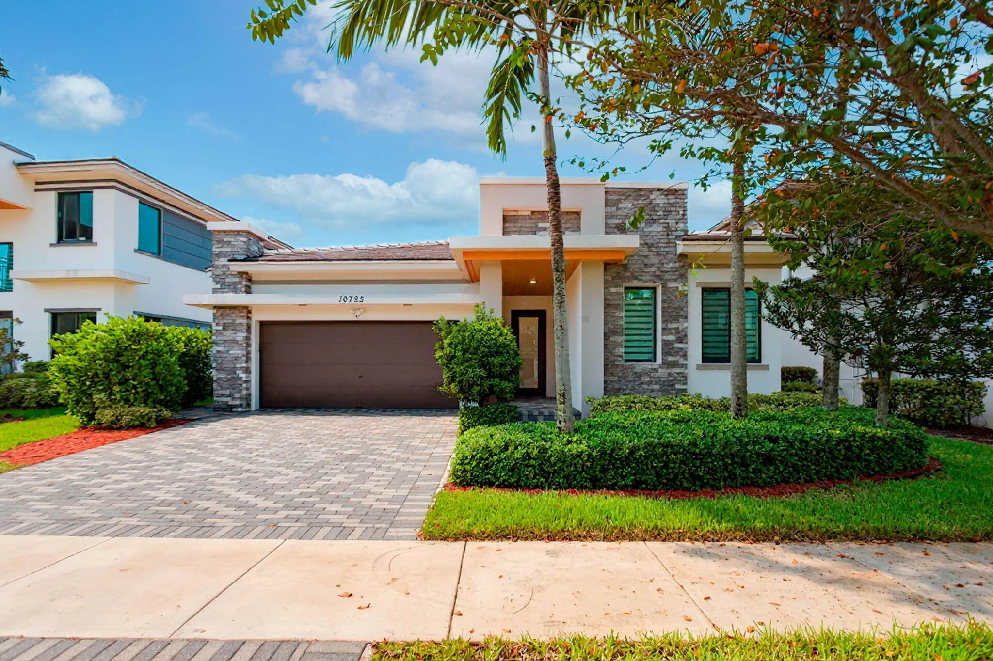 10785 PACIFICA Way