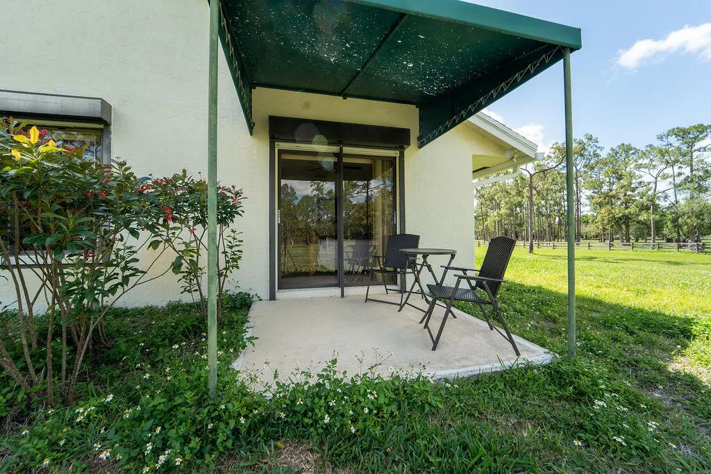 5562 REYNOLDS Road