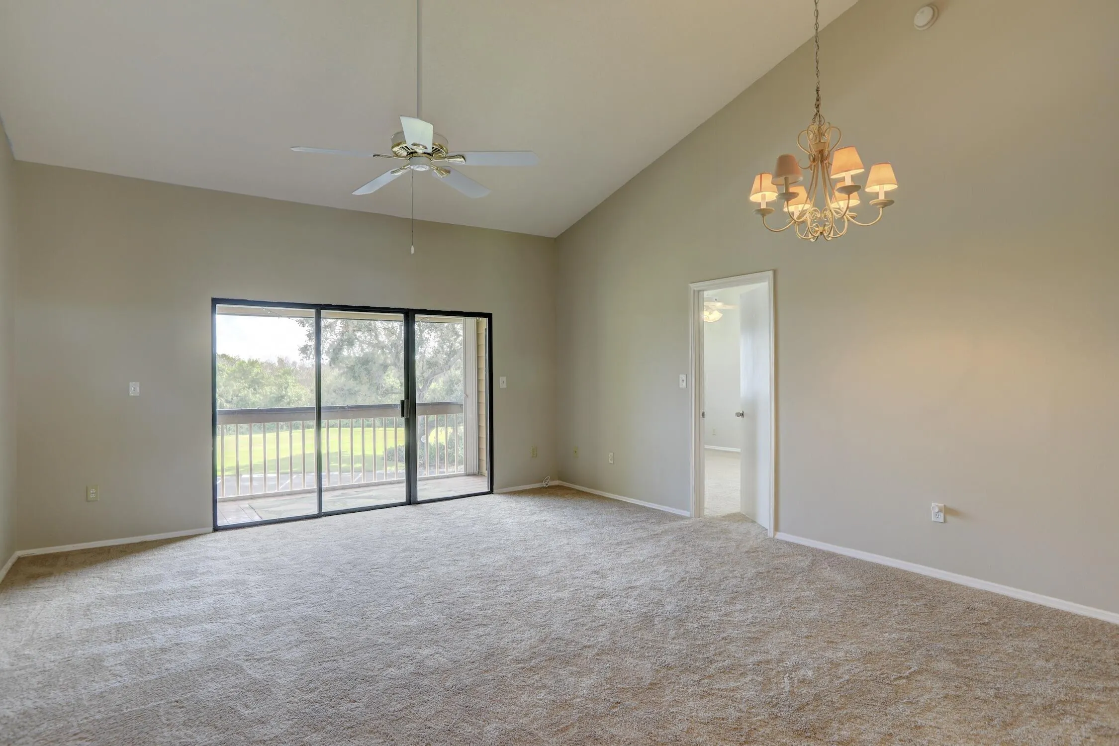 5685 MARINA Drive #4