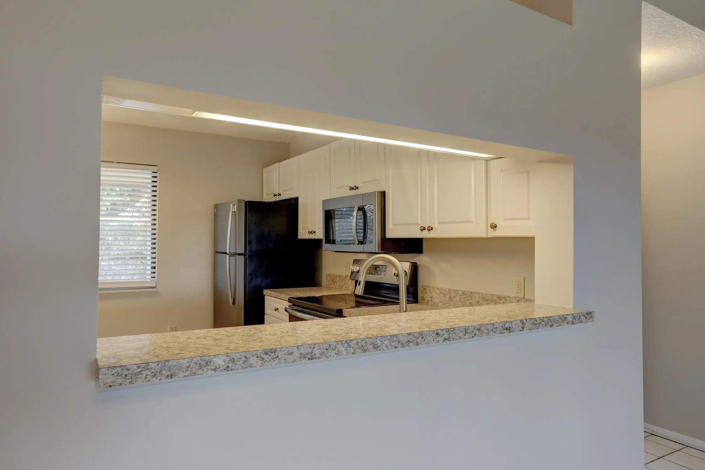 5685 MARINA Drive #4