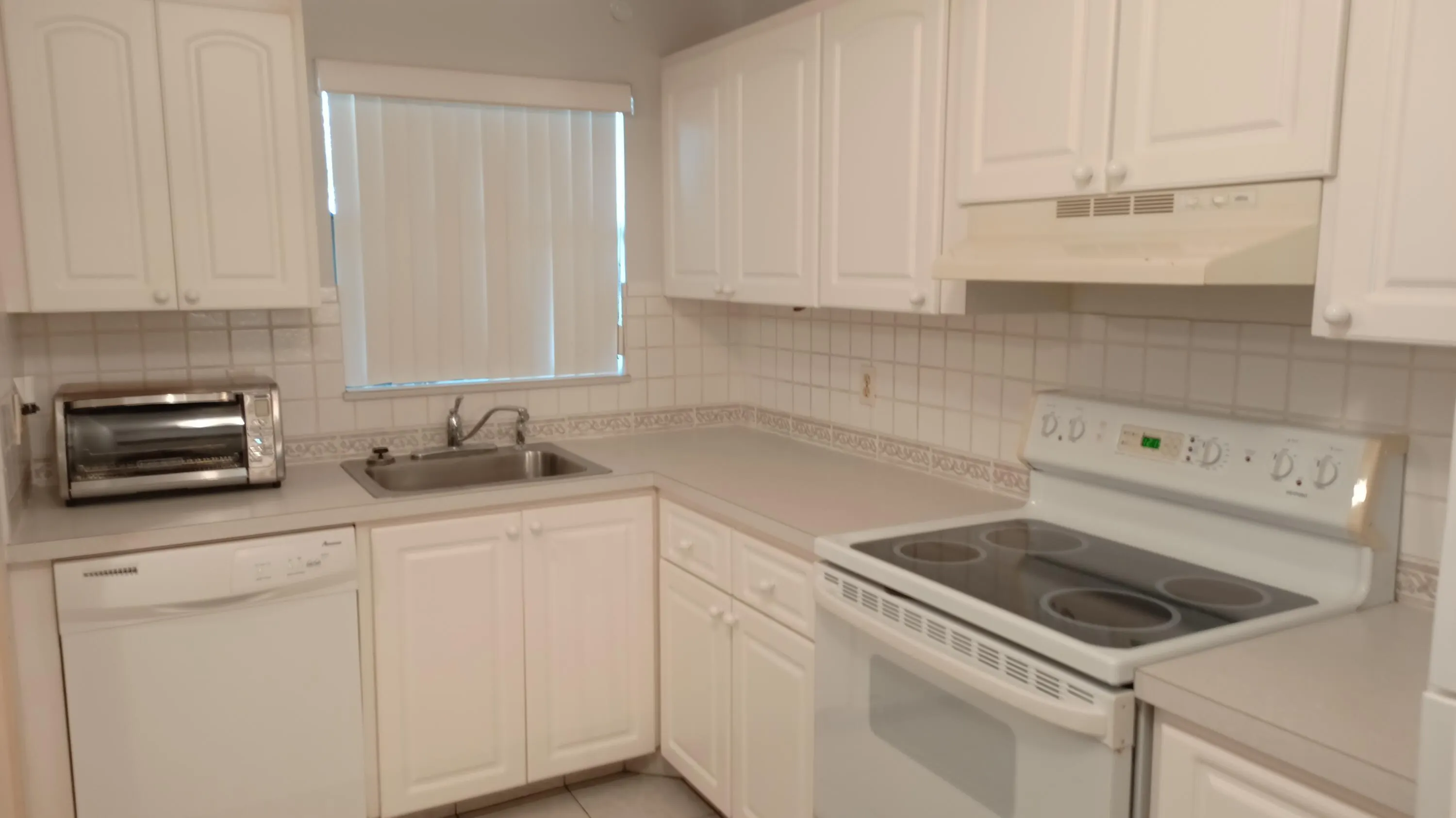 4640 Lucerne Lakes Boulevard W #307