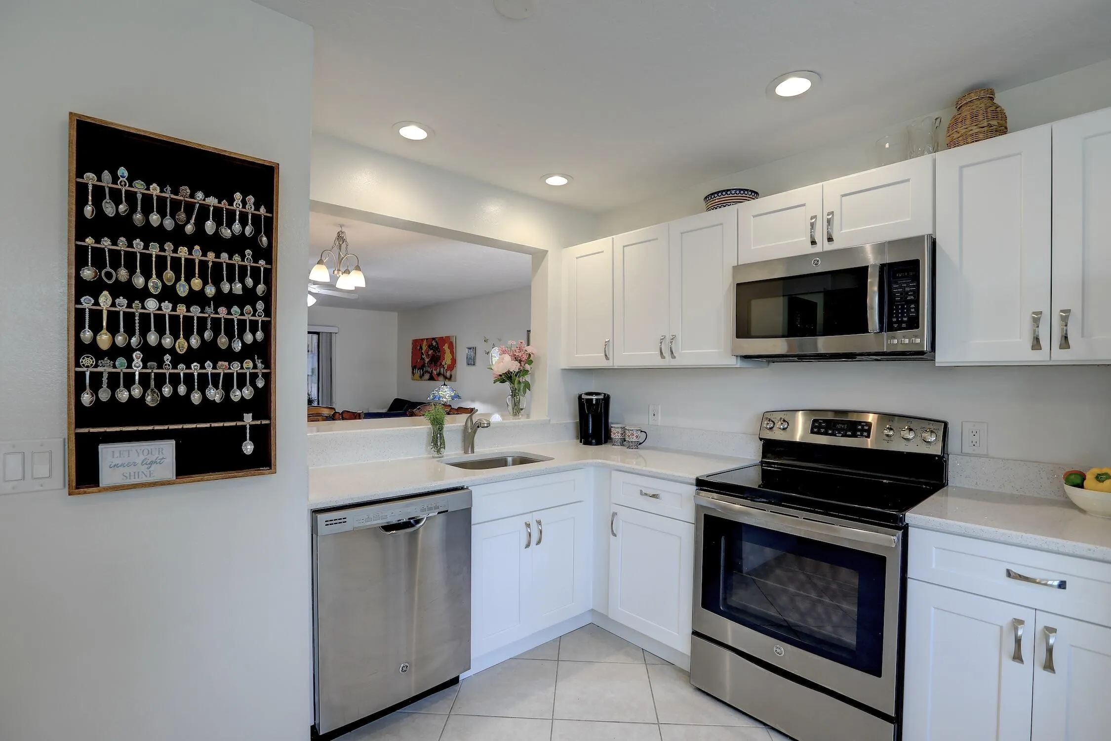9626 RIVERSIDE Drive #1
