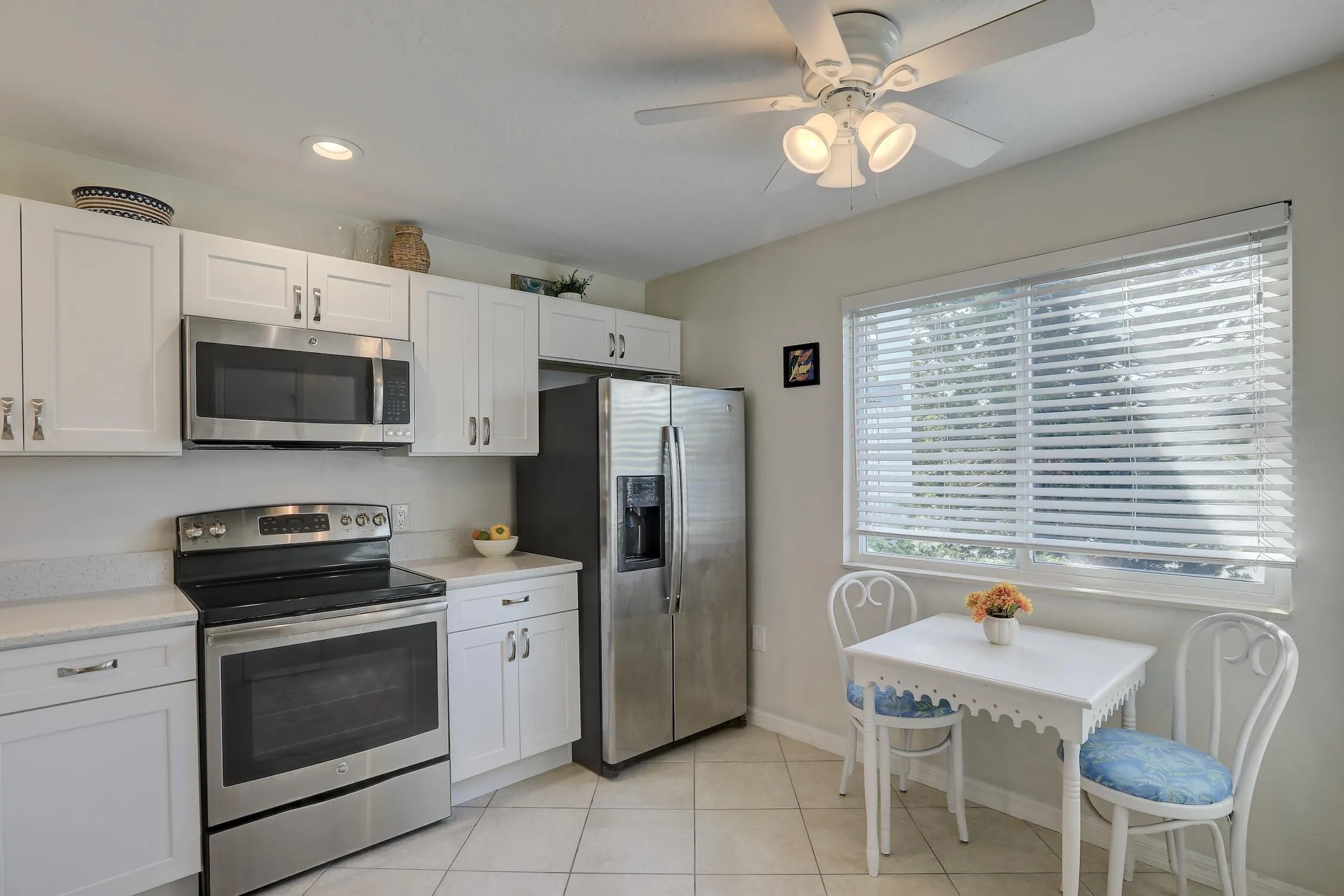 9626 RIVERSIDE Drive #1