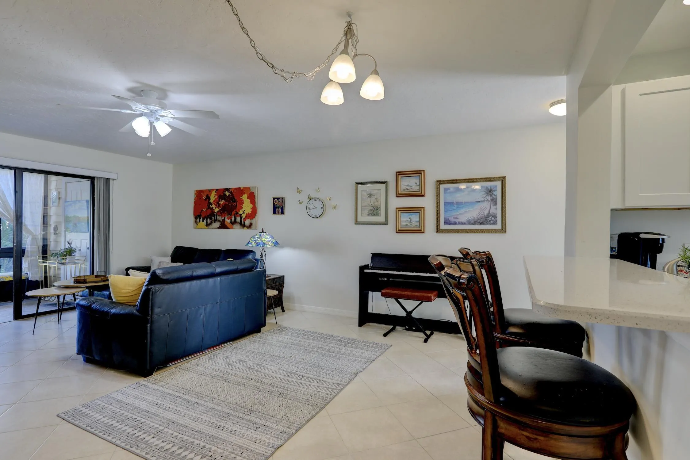 9626 RIVERSIDE Drive #1