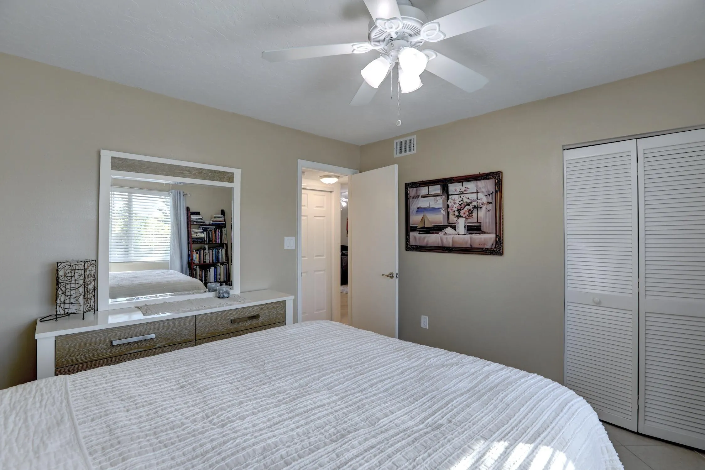 9626 RIVERSIDE Drive #1