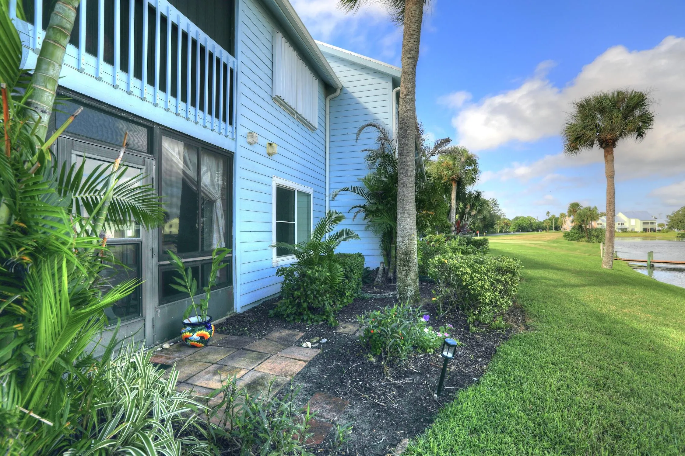 9626 RIVERSIDE Drive #1