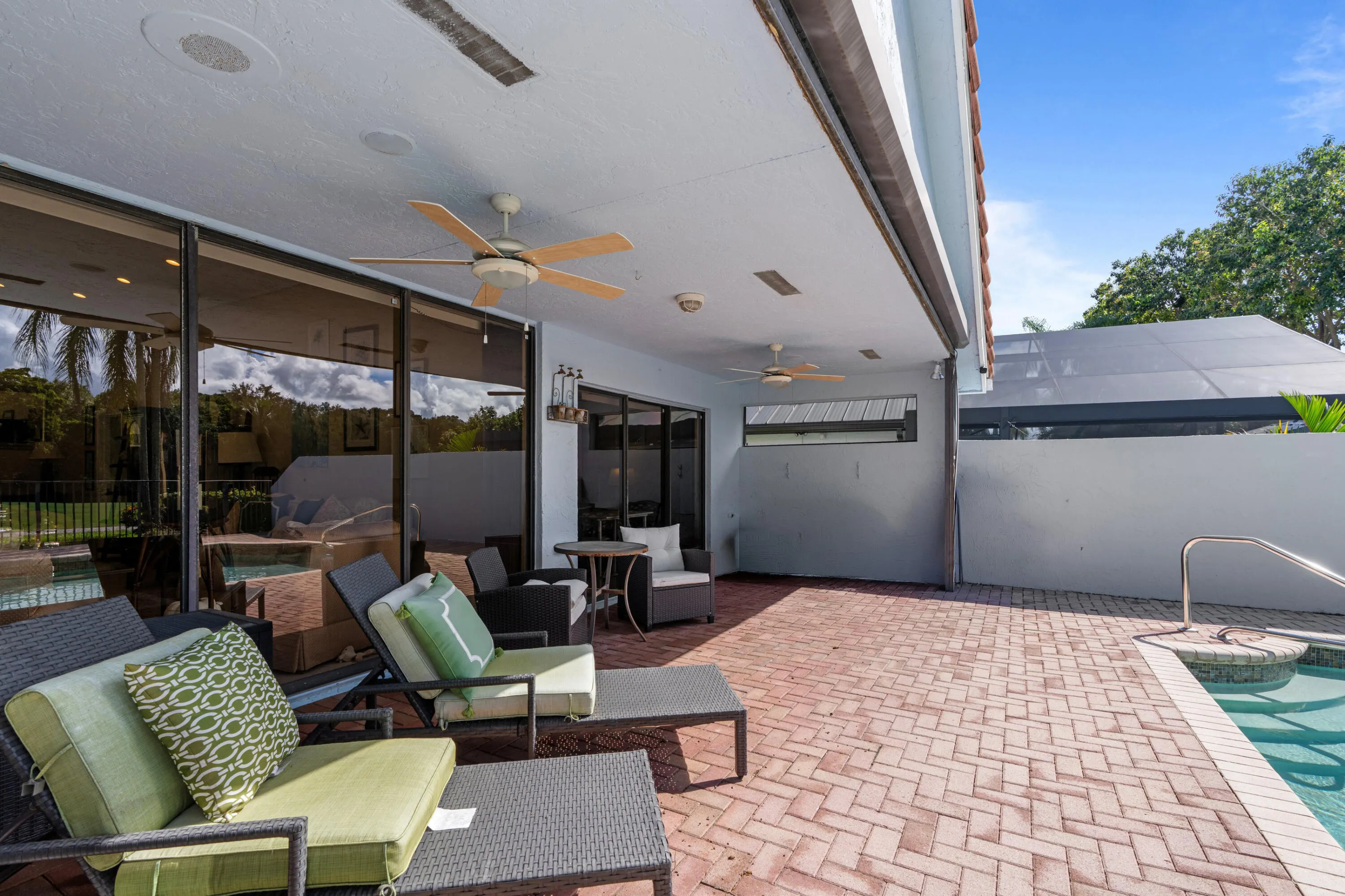 21452 BRIDGE VIEW Drive