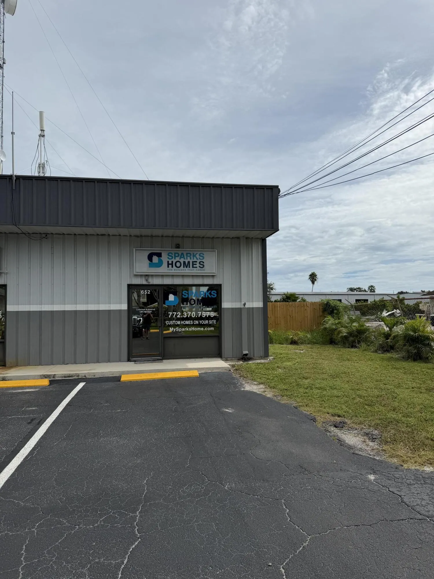 652 Old Dixie Highway