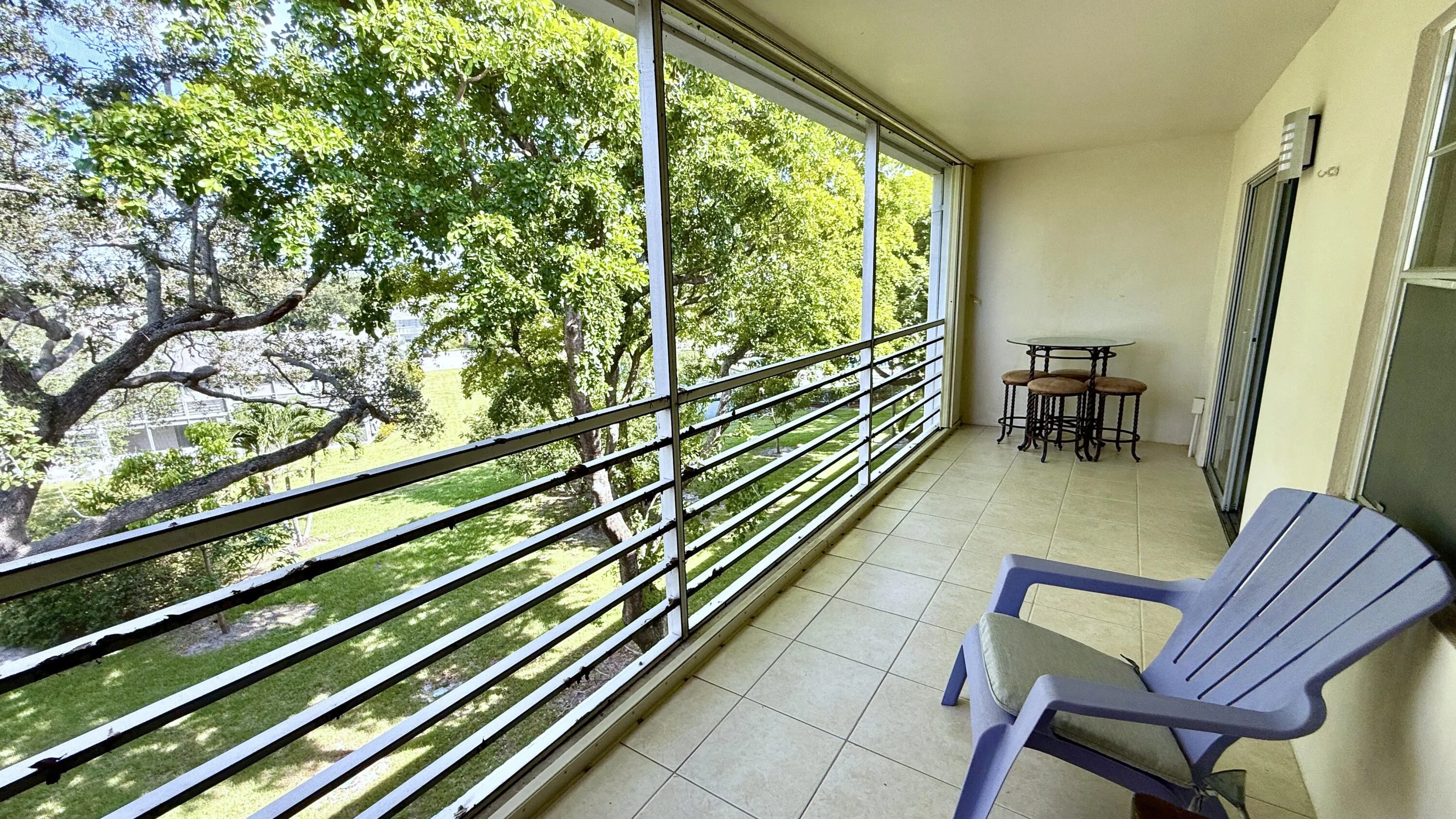 4075 NEWPORT Q Drive
