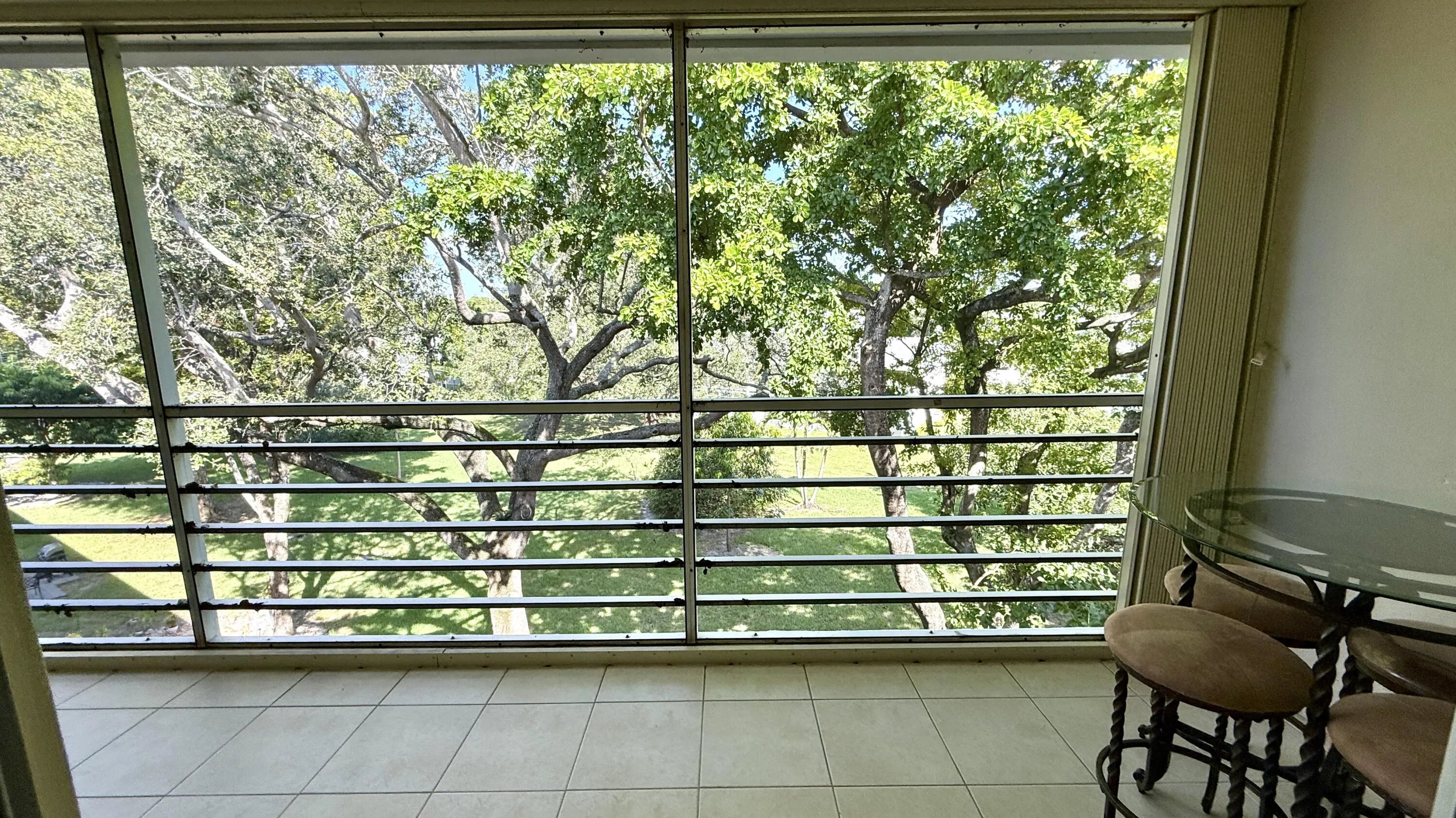 4075 NEWPORT Q Drive
