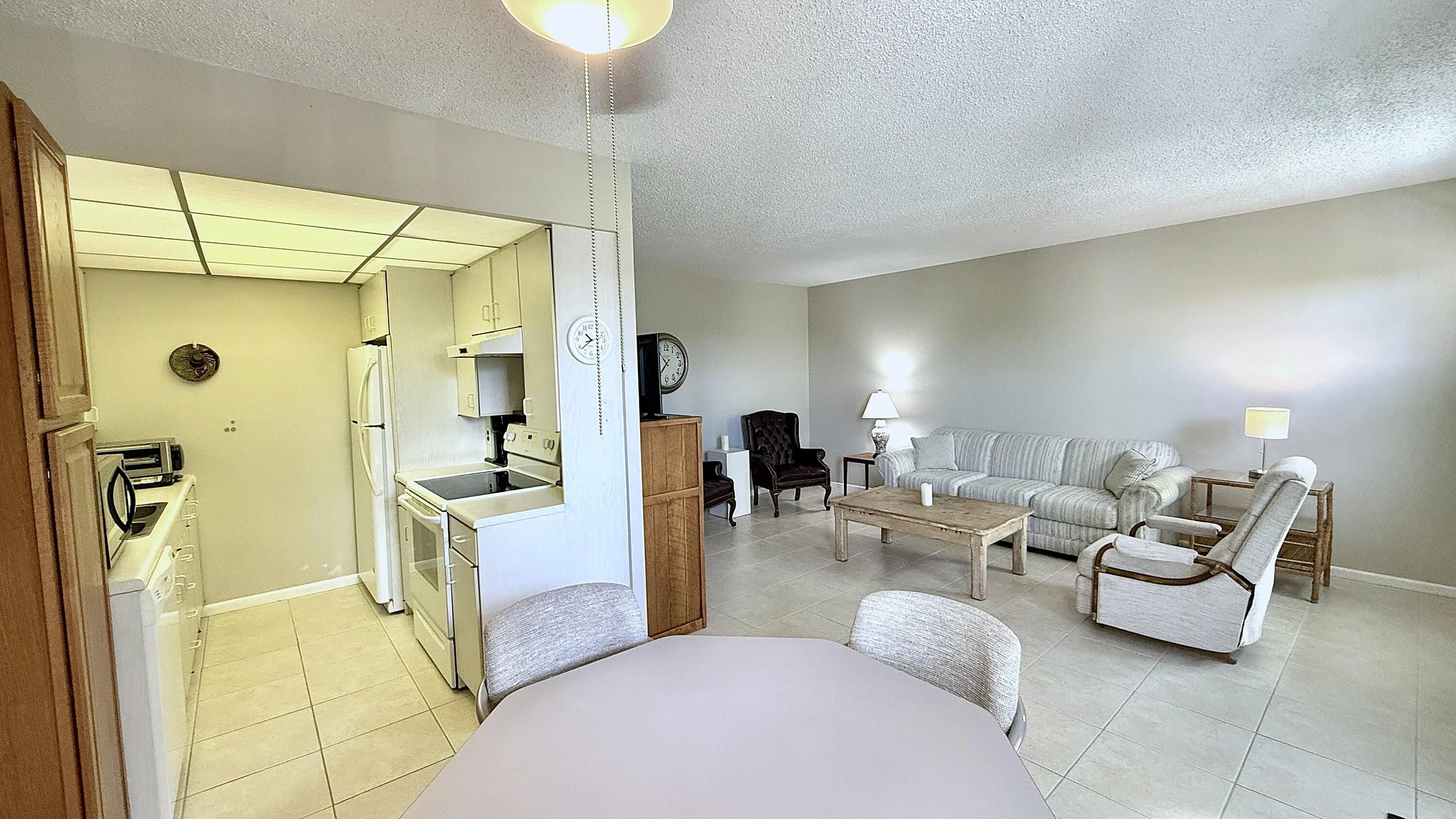 4075 NEWPORT Q Drive