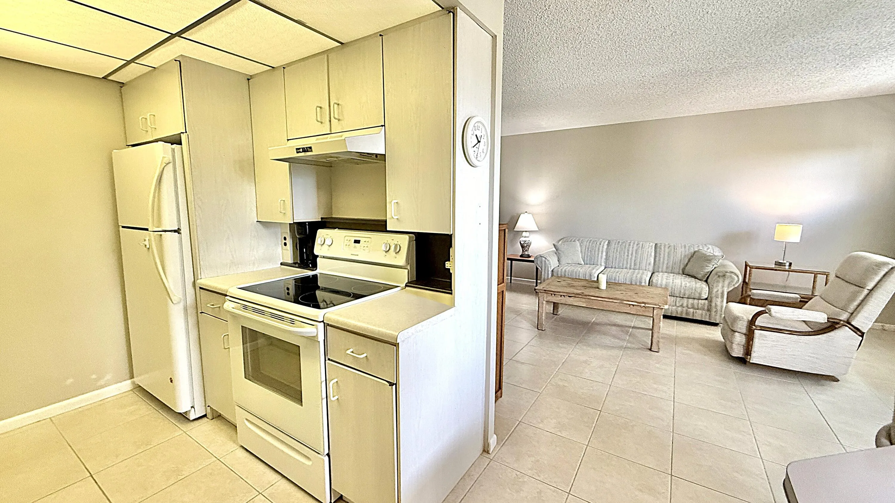 4075 NEWPORT Q Drive
