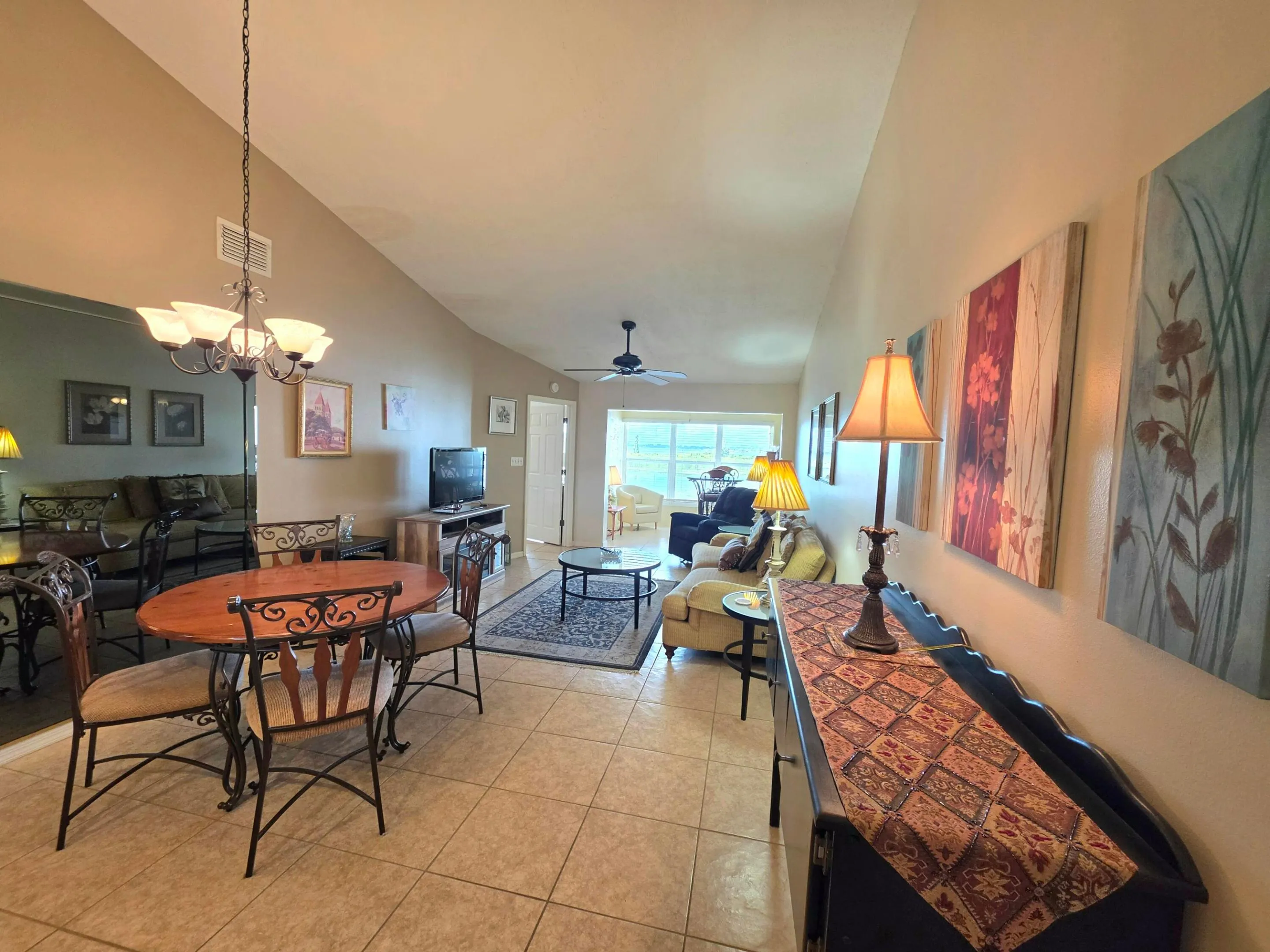 506 CHELSEE Way