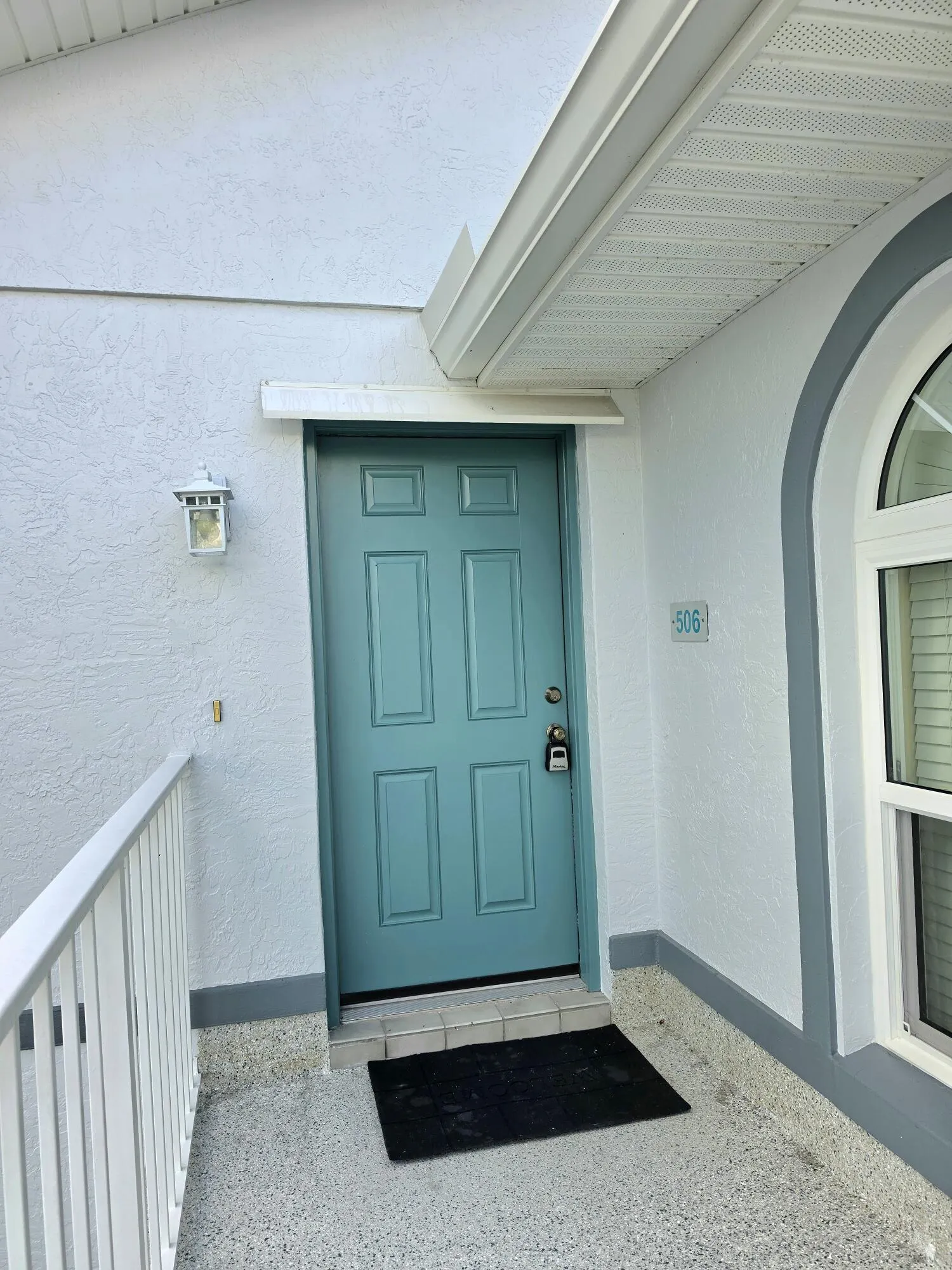 506 CHELSEE Way