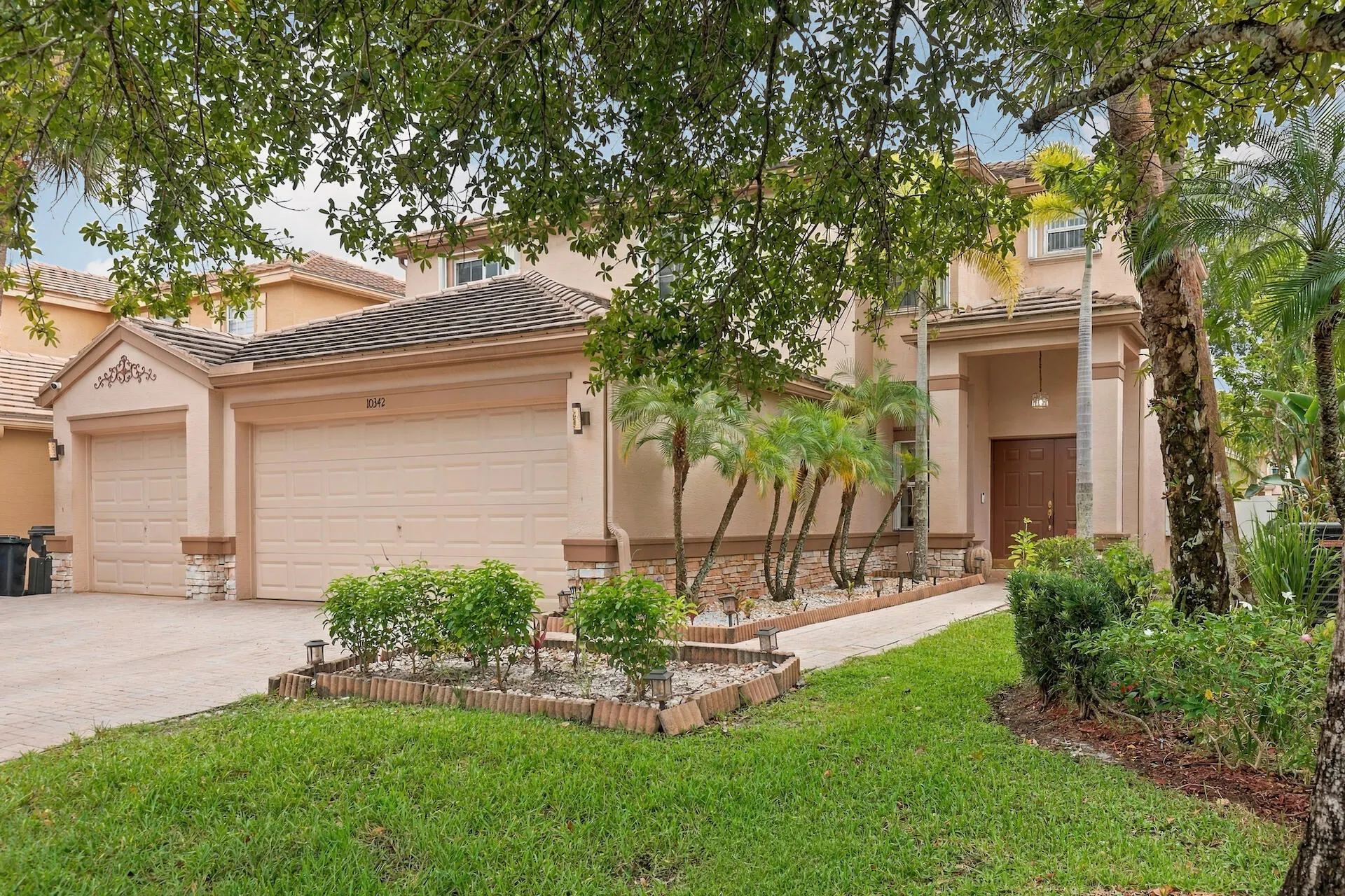 10342 Old Winston Court