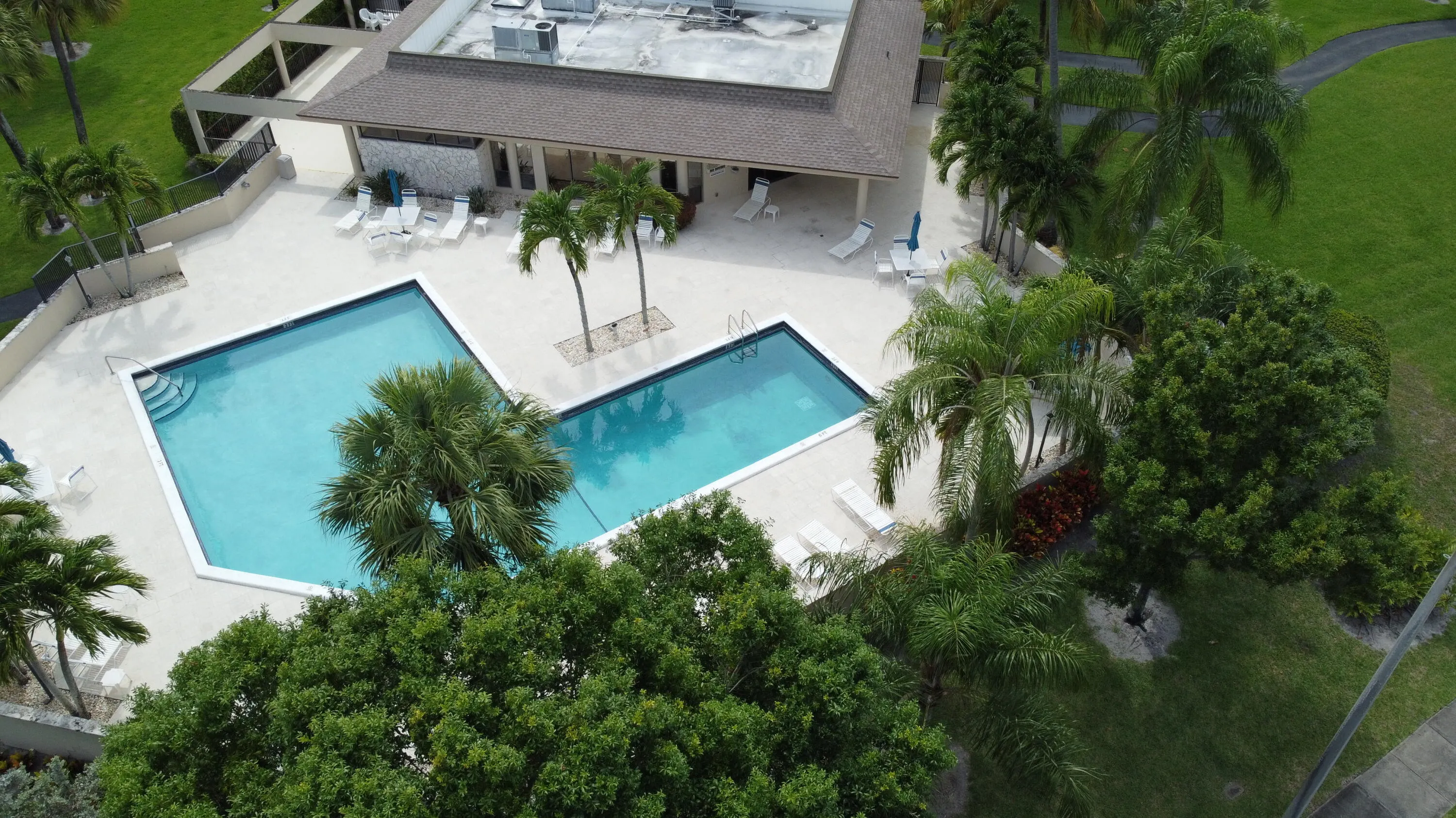 297 DEER CREEK Boulevard #1305