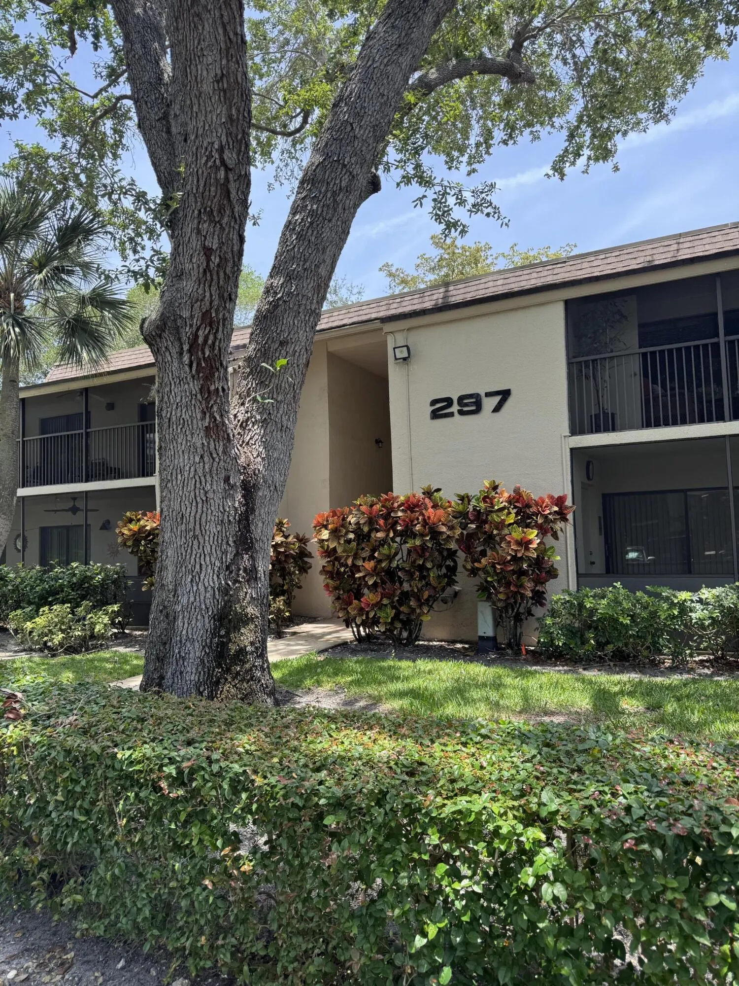 297 DEER CREEK Boulevard #1305
