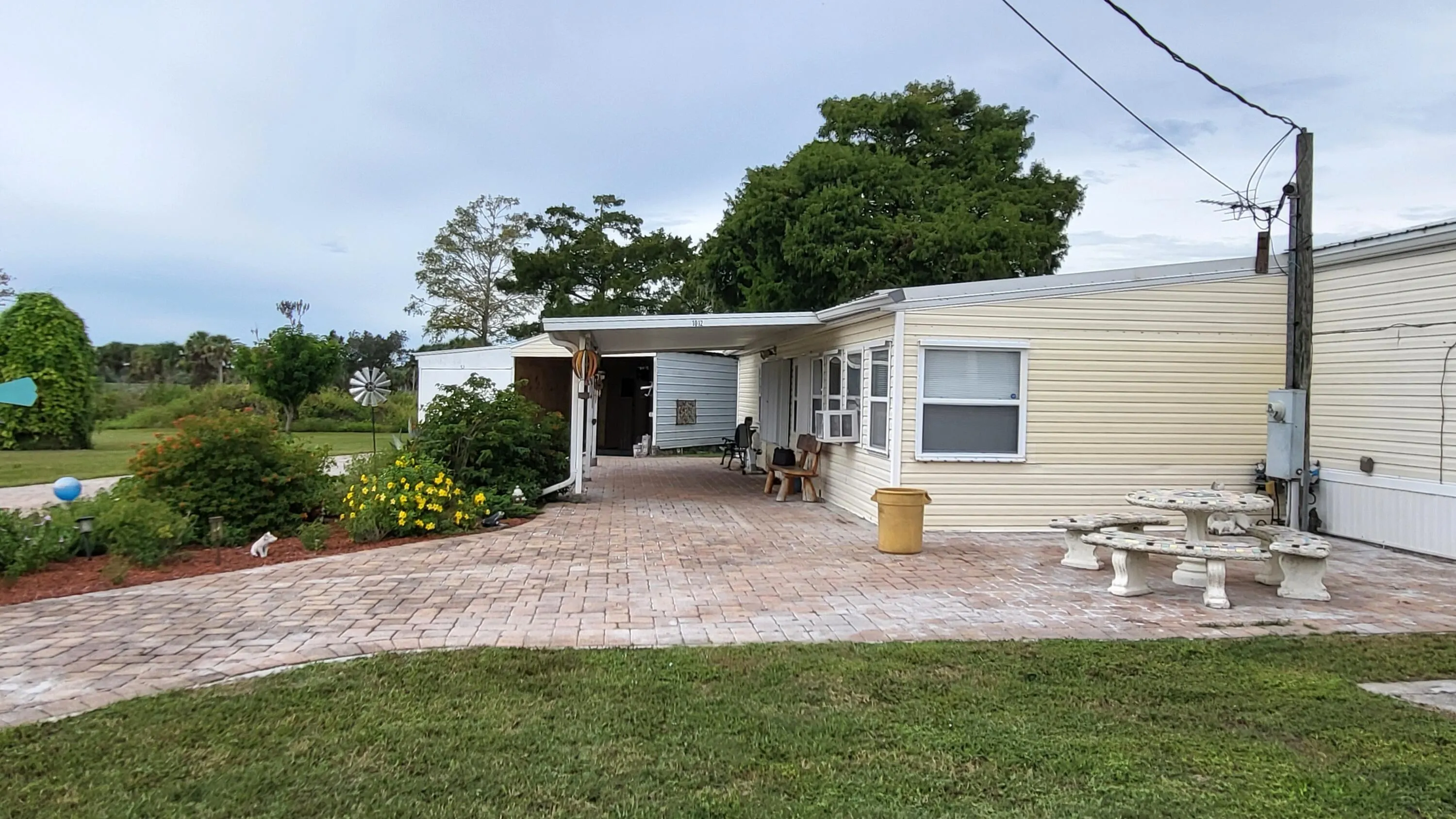 1012 Perch Street