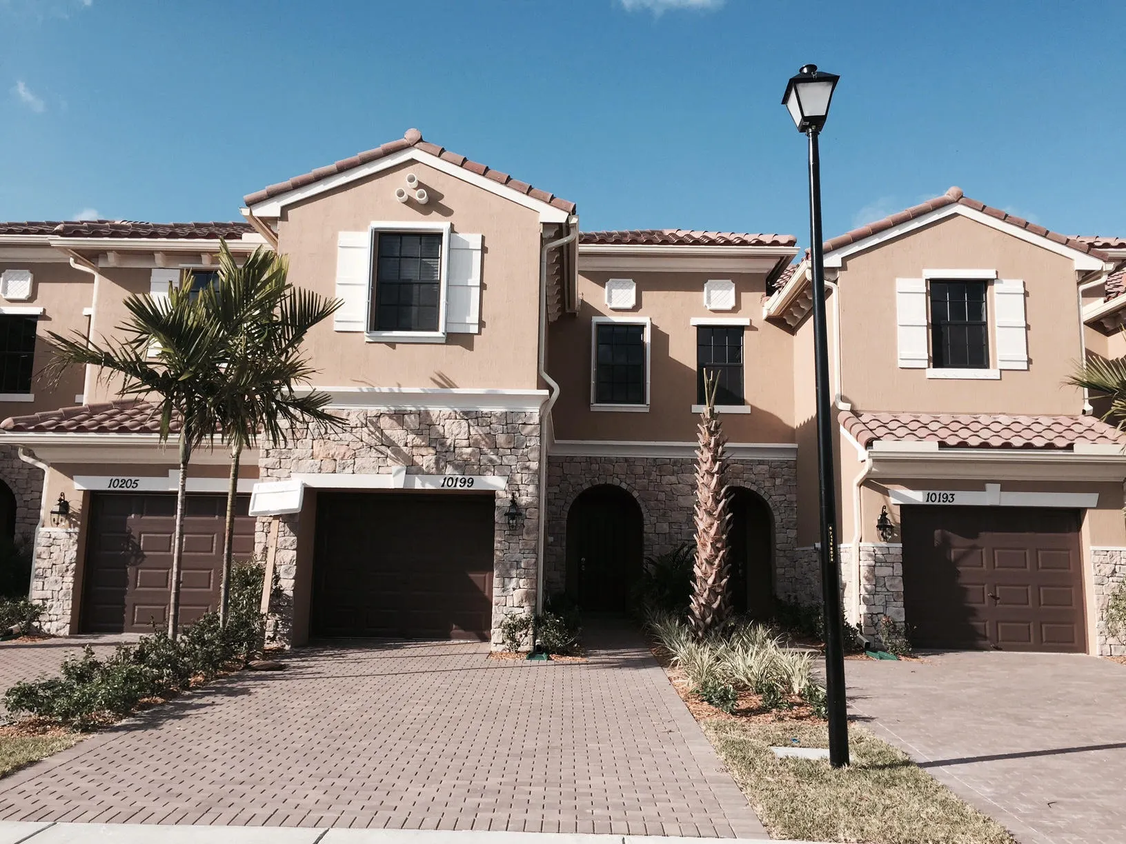 10199 WELLINGTON PARC Drive