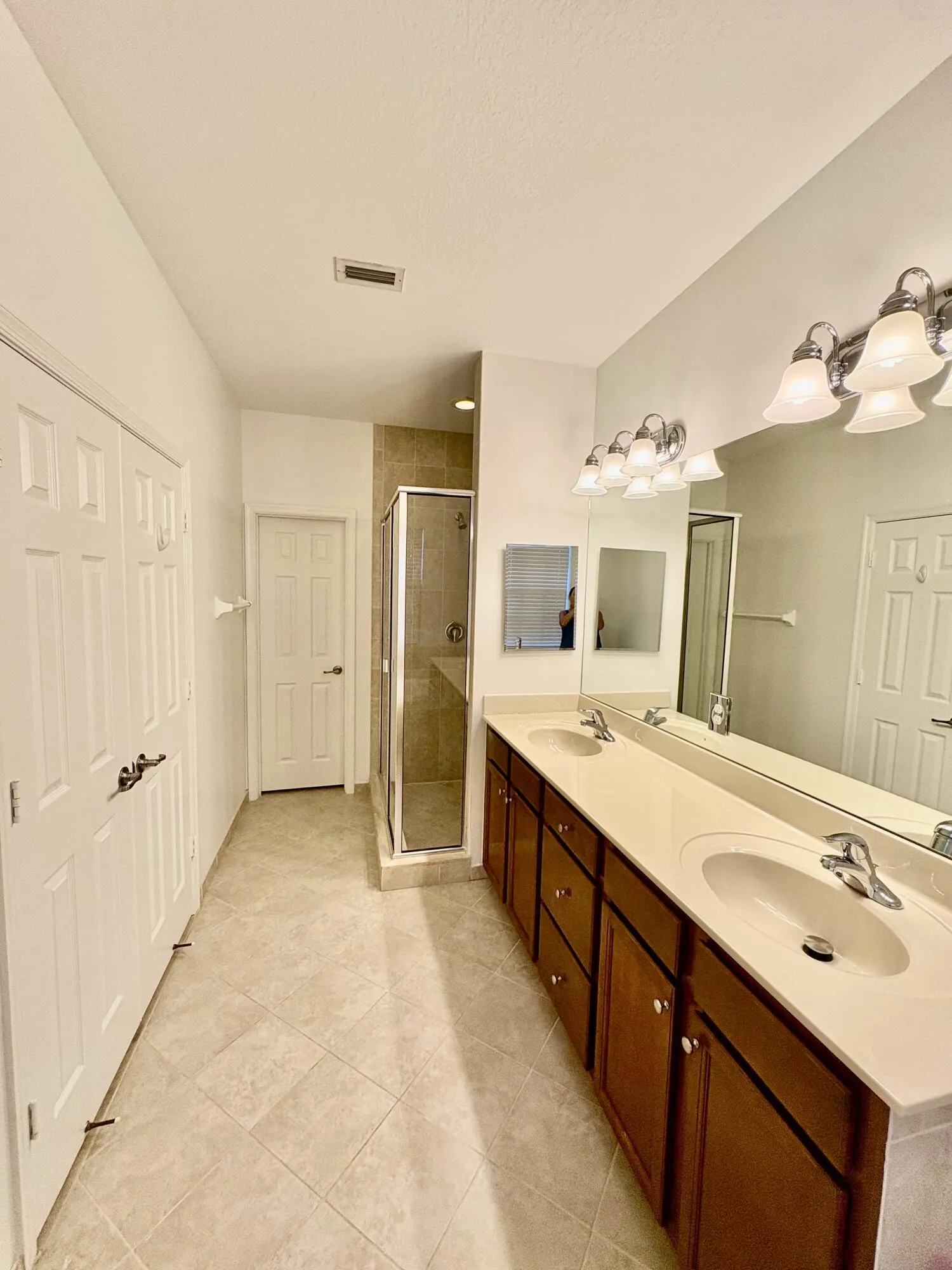 10199 WELLINGTON PARC Drive