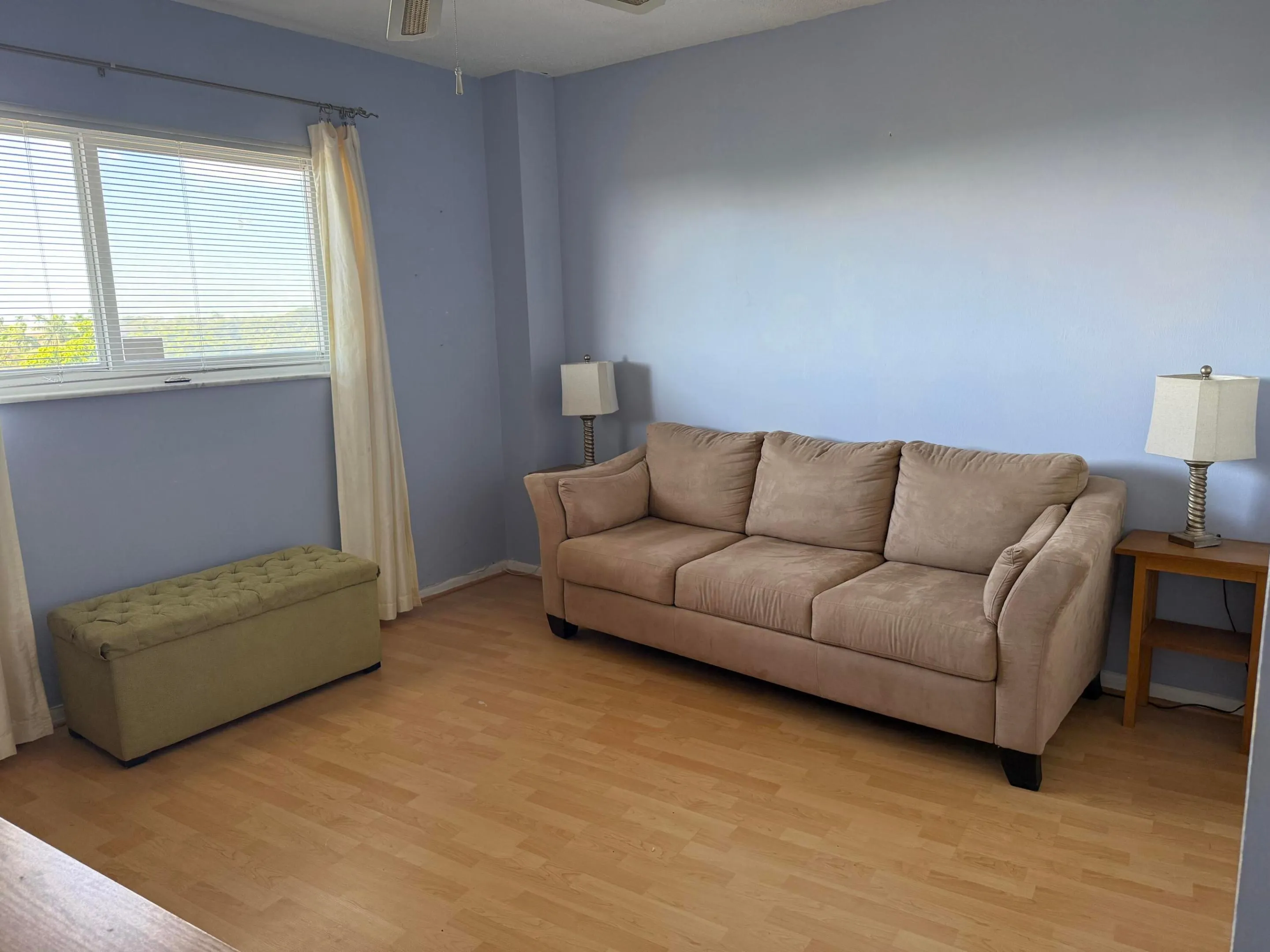1427 E Hillsboro Boulevard #Apt 528