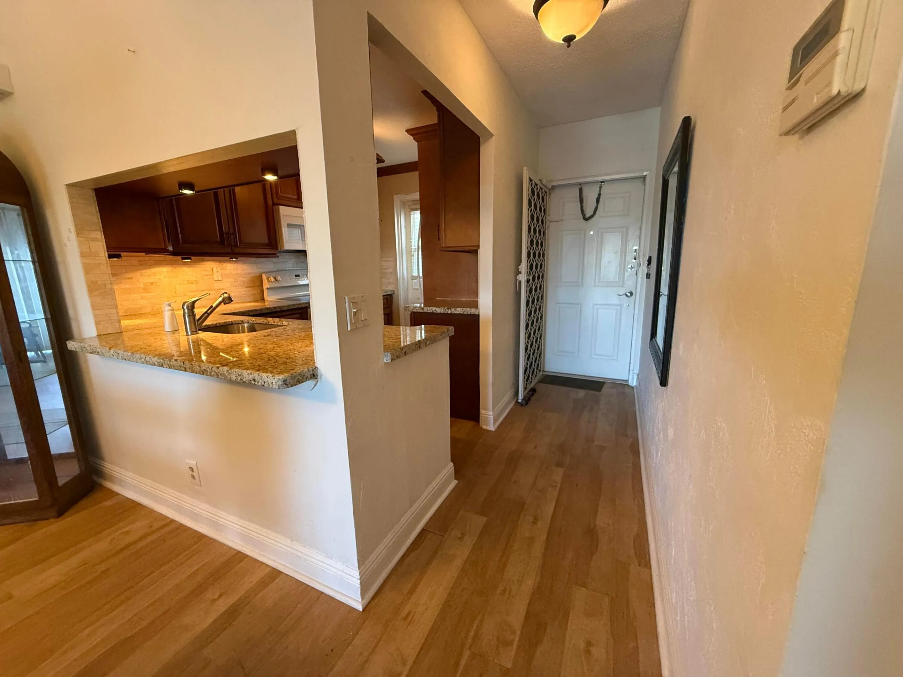 1427 E Hillsboro Boulevard #Apt 528