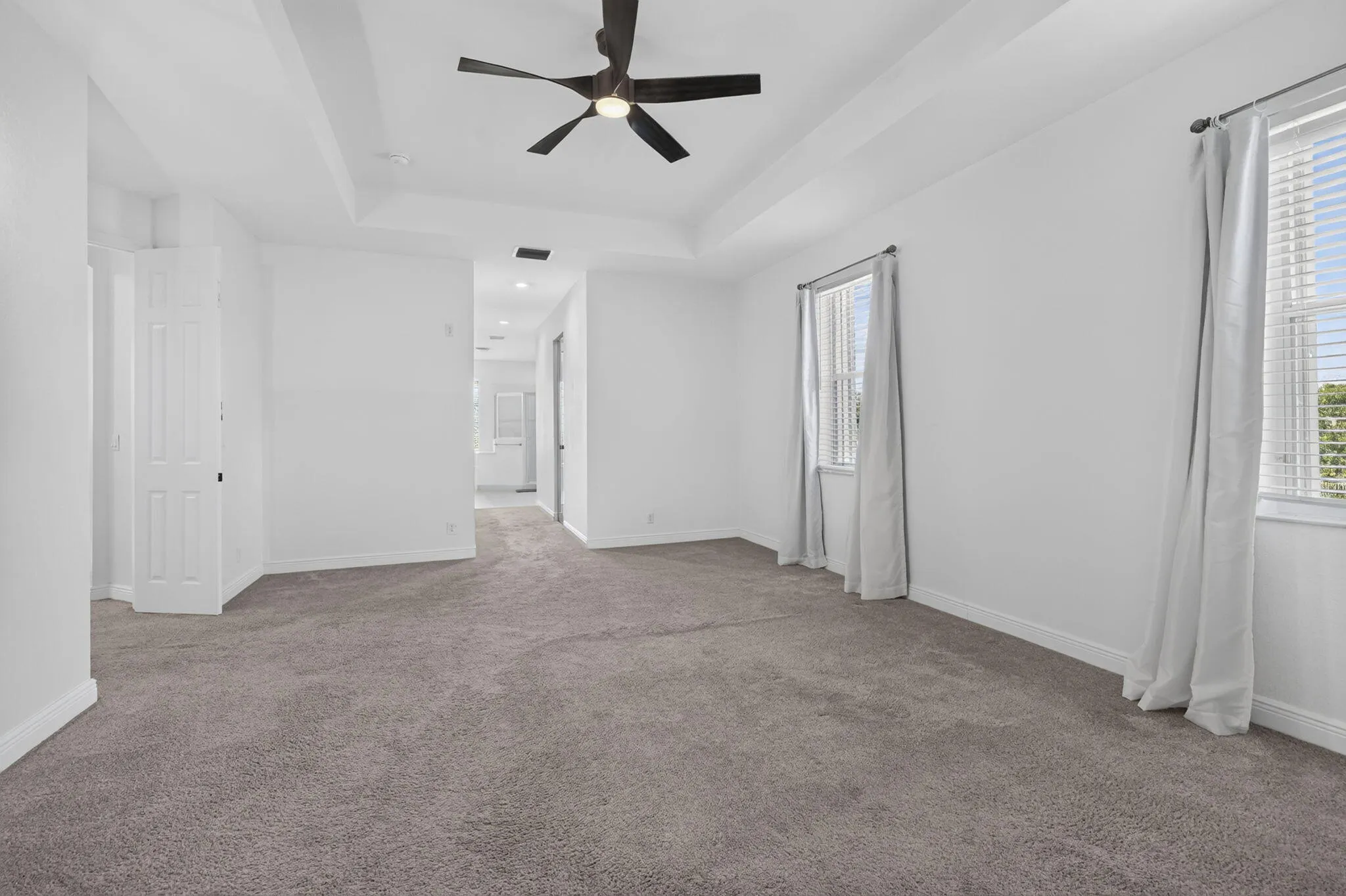 1217 CREEKSIDE Drive