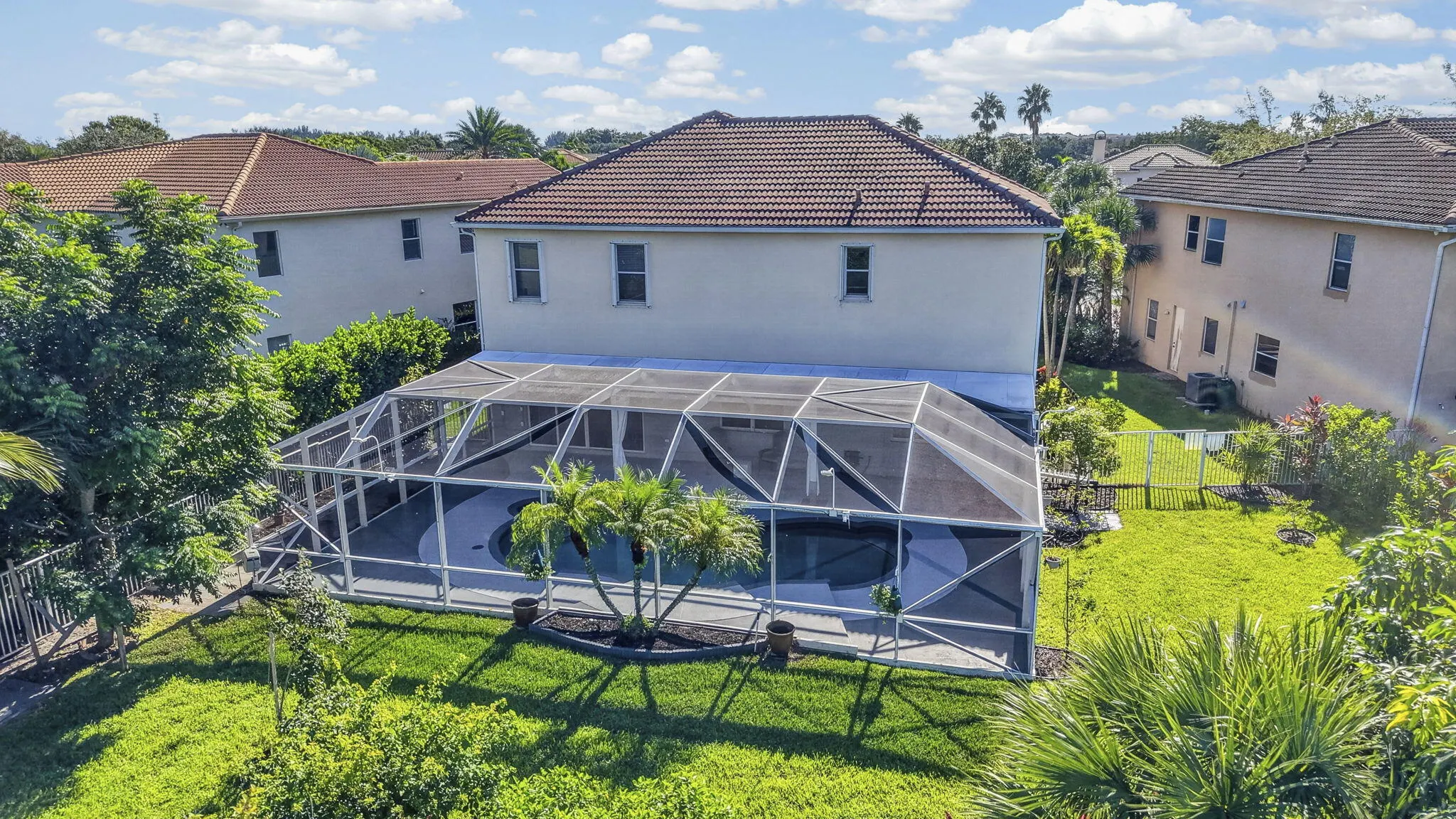 1217 CREEKSIDE Drive