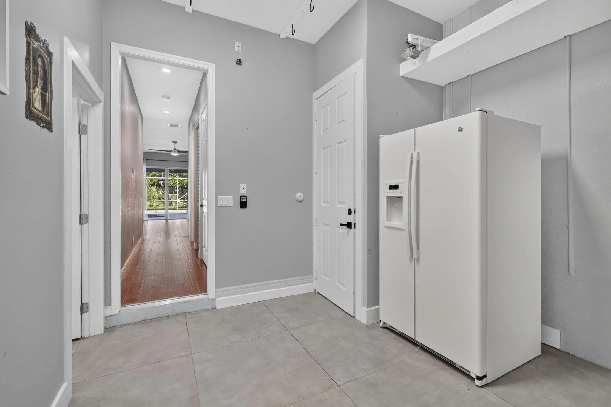 1217 CREEKSIDE Drive