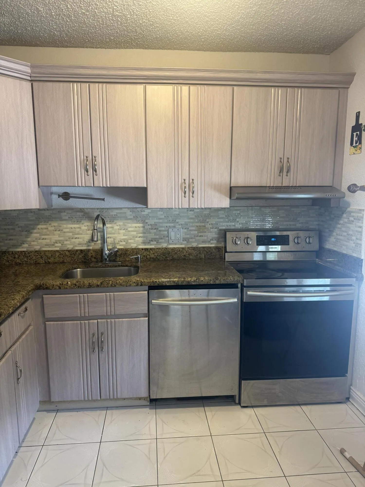 101 NW 76TH Avenue #203