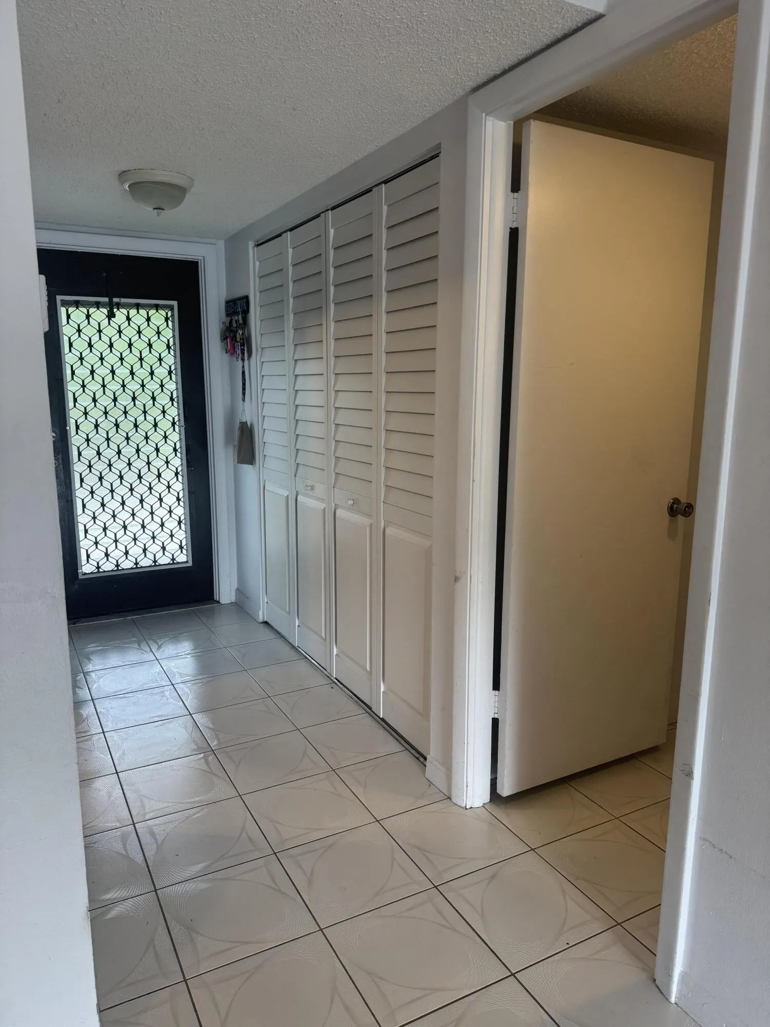 101 NW 76TH Avenue #203