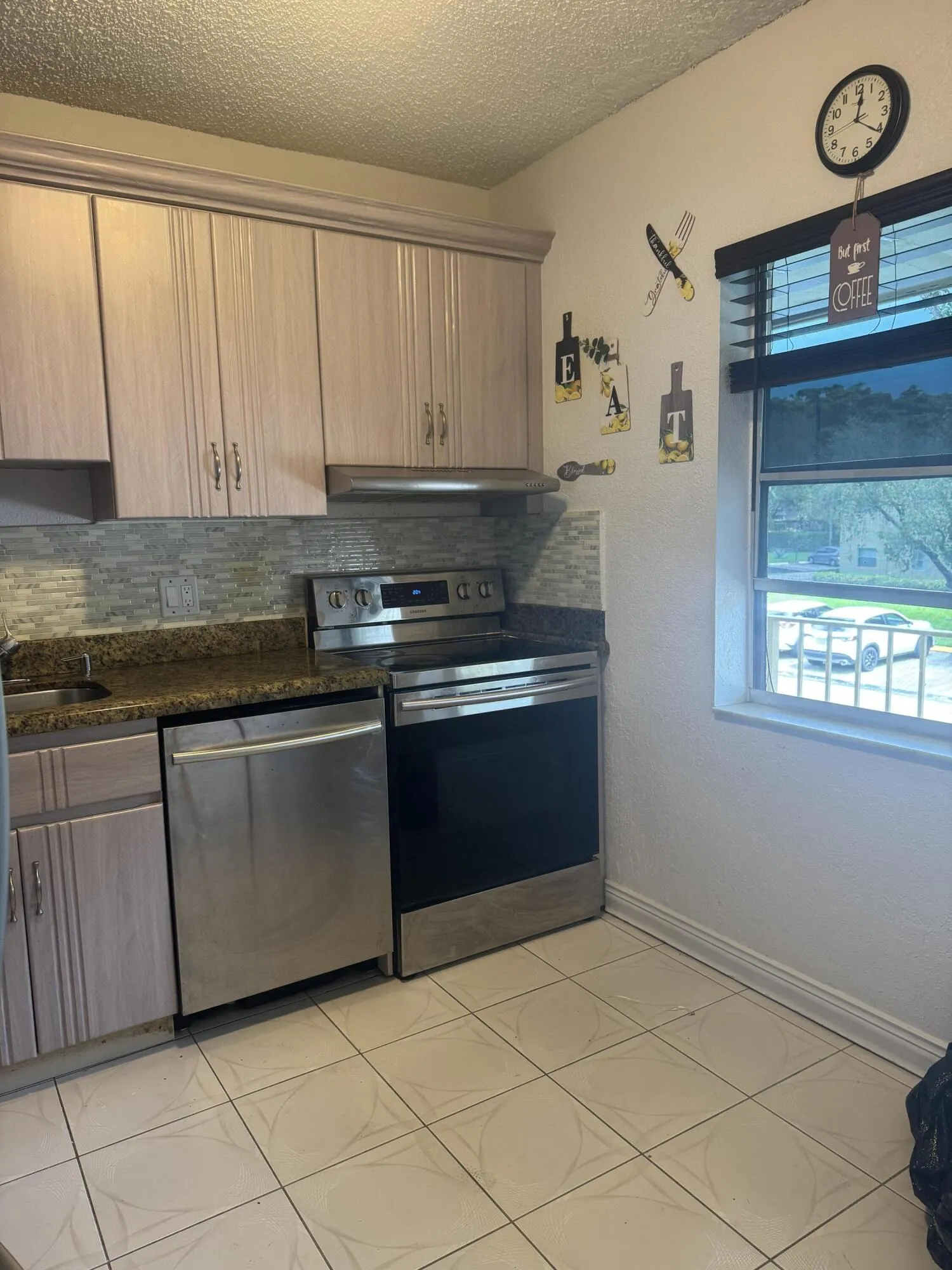 101 NW 76TH Avenue #203