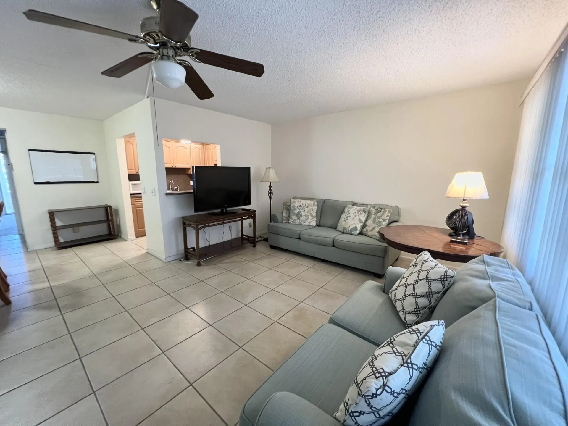 4023 Berkshire B #4023