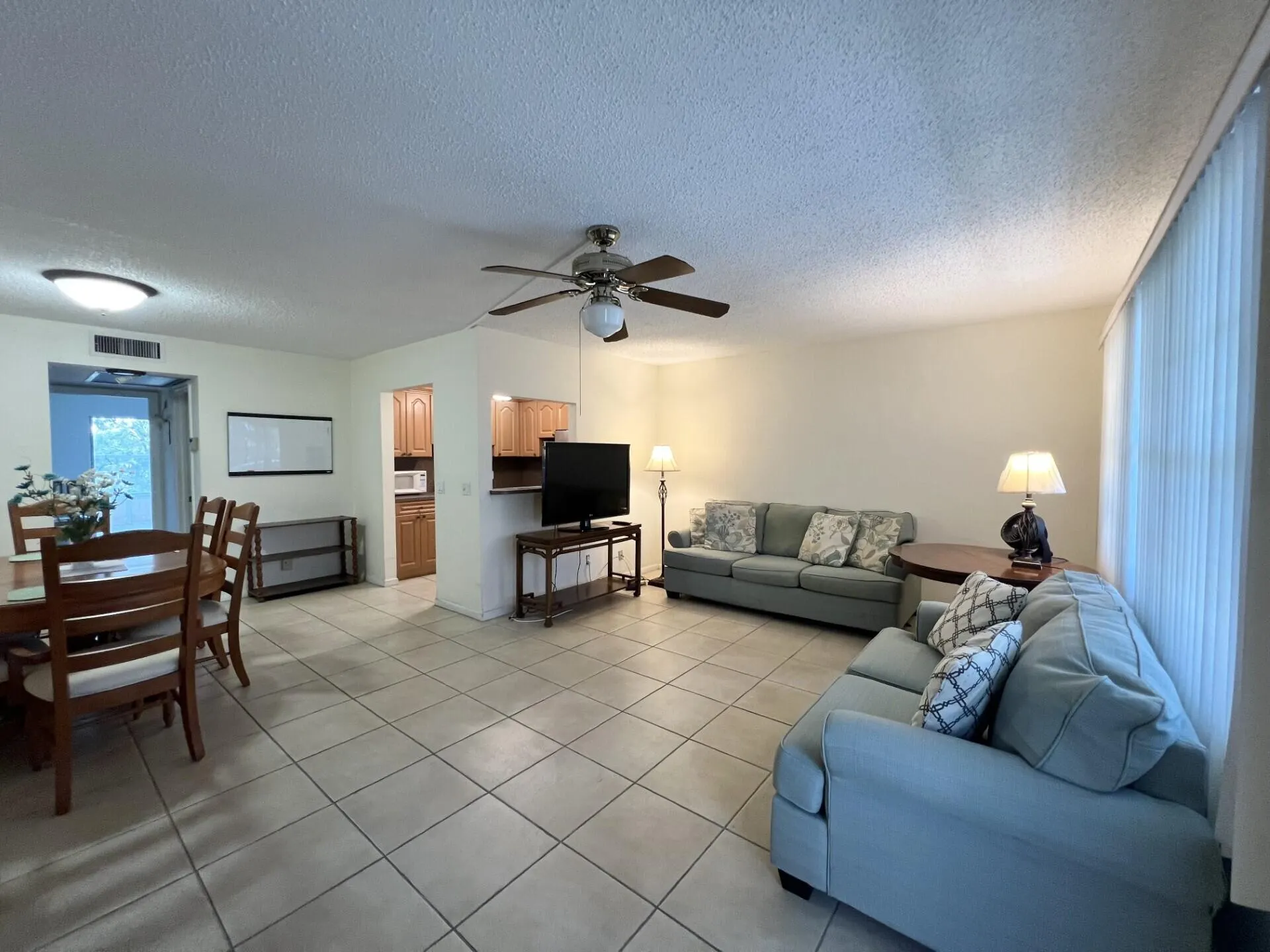 4023 Berkshire B #4023