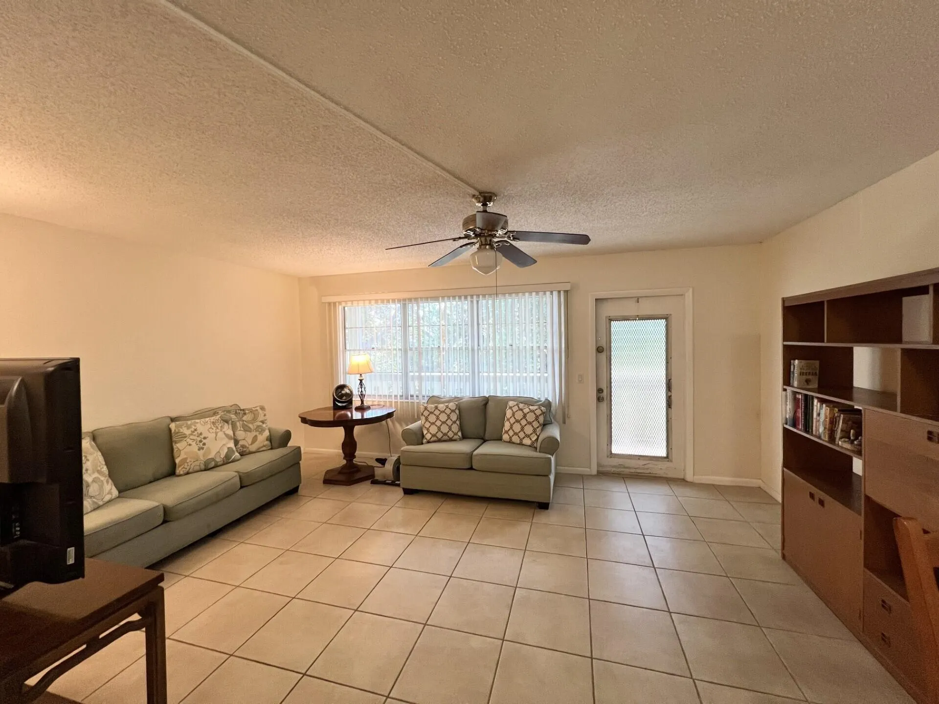 4023 Berkshire B #4023