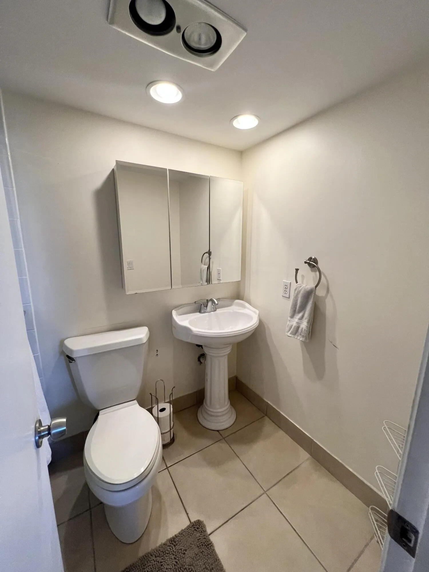 4023 Berkshire B #4023