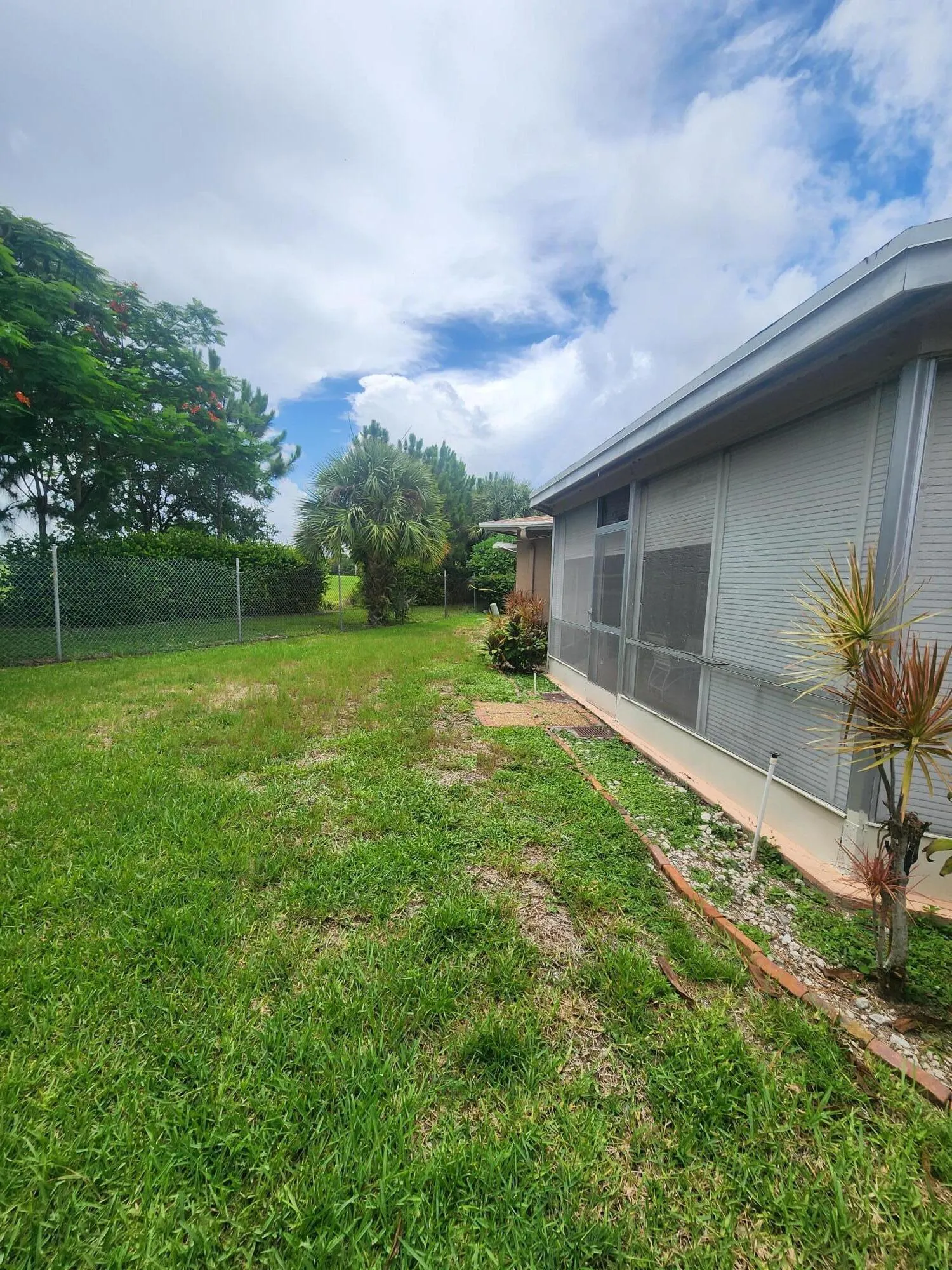 4821 NW 13th Avenue