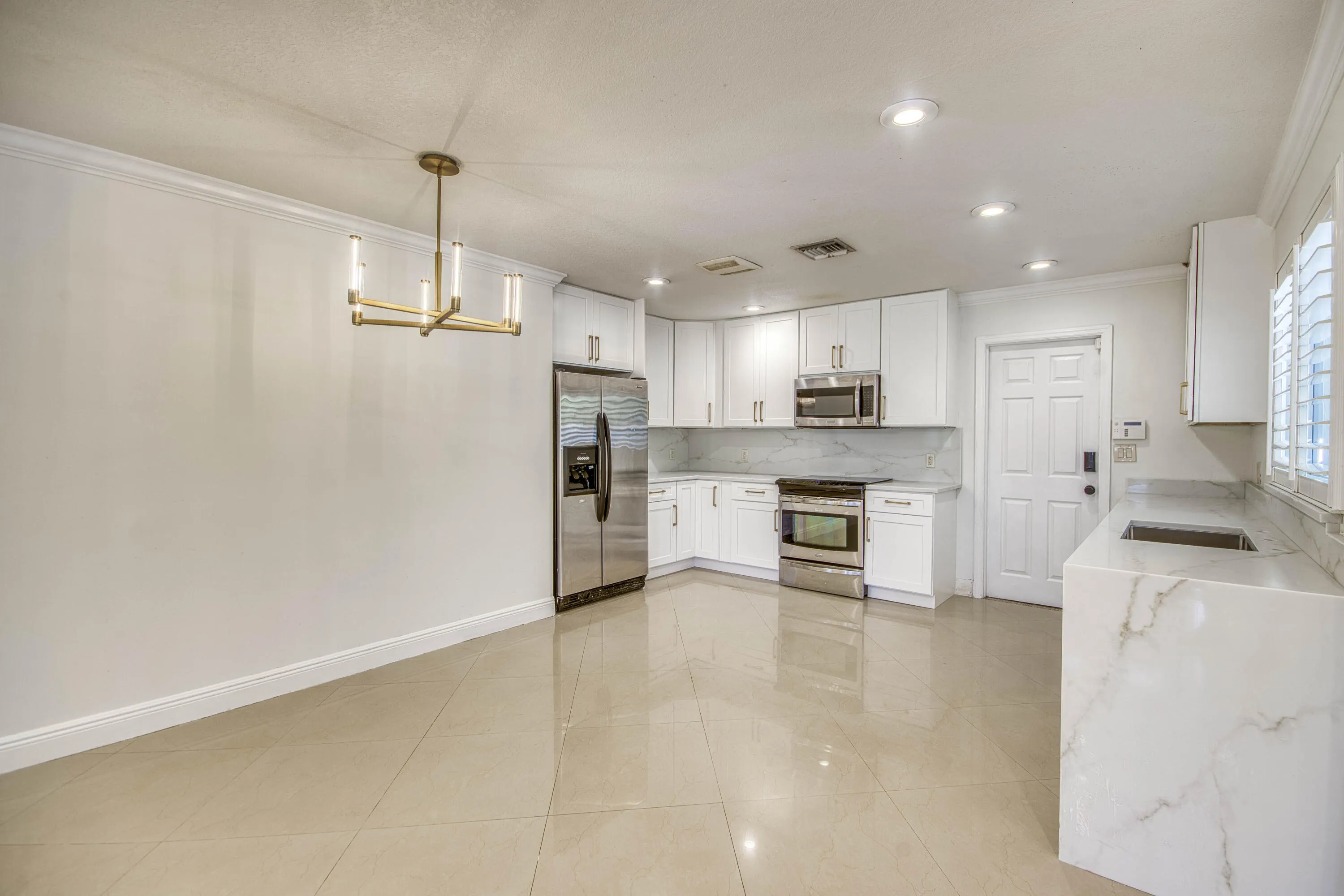 1123 SE 14th Avenue