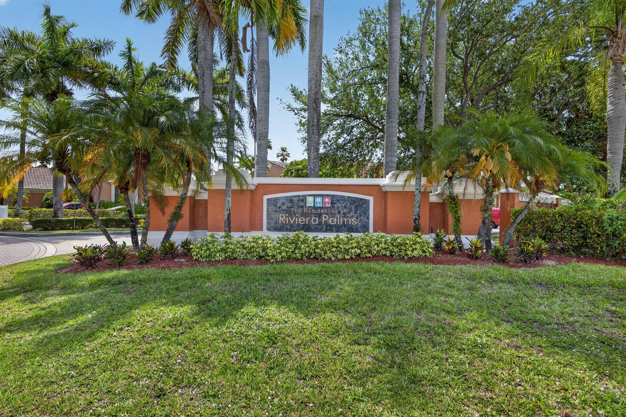 3844 LYONS Road #101-4