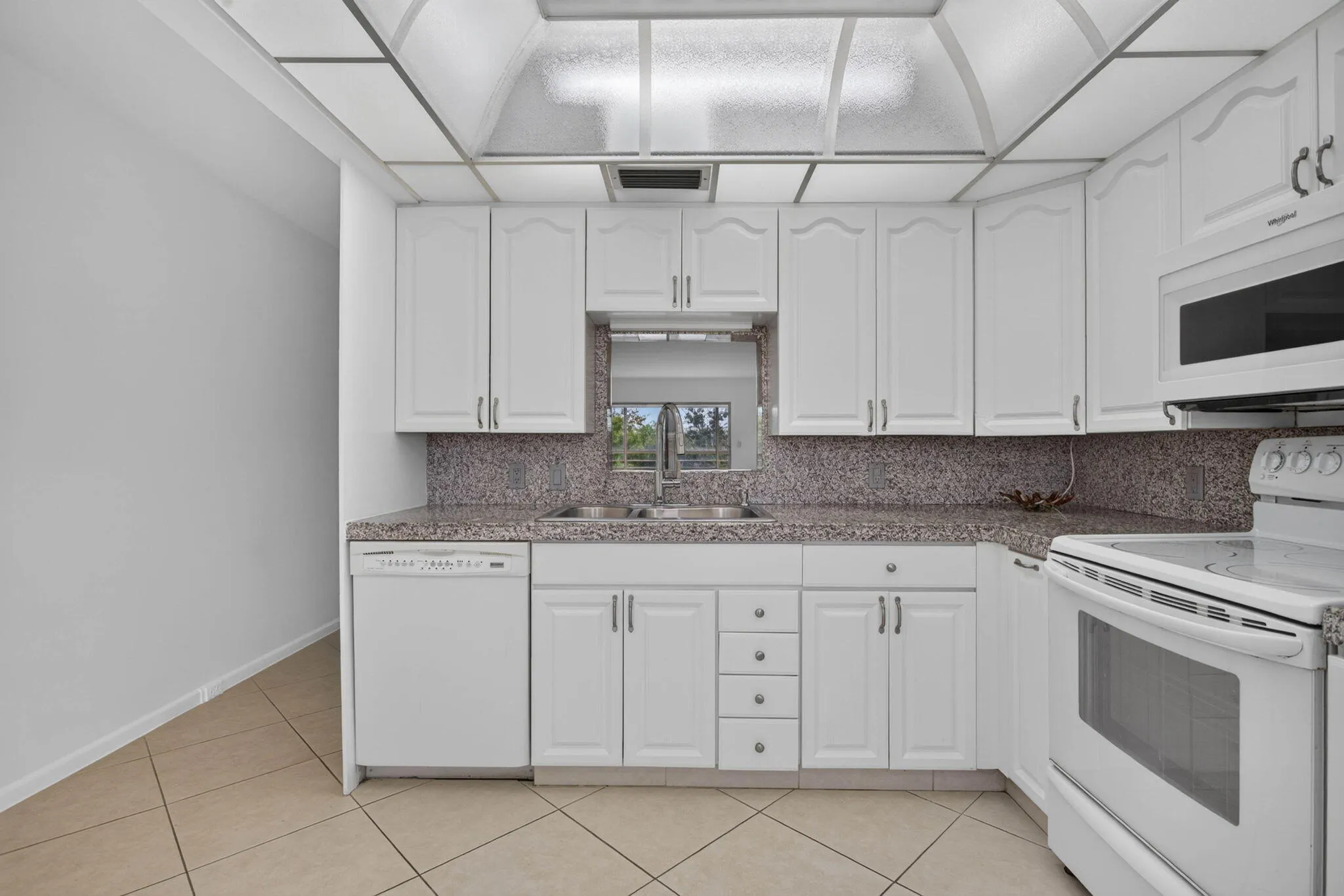 2901 Victoria Circle #D4